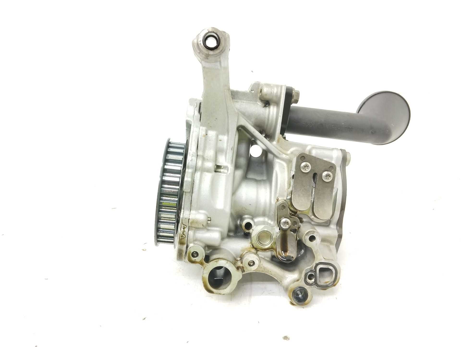 Recambio de bomba aceite para volkswagen golf vii lim. (5g1) advance bluemotion referencia OEM IAM 04L145208K  
