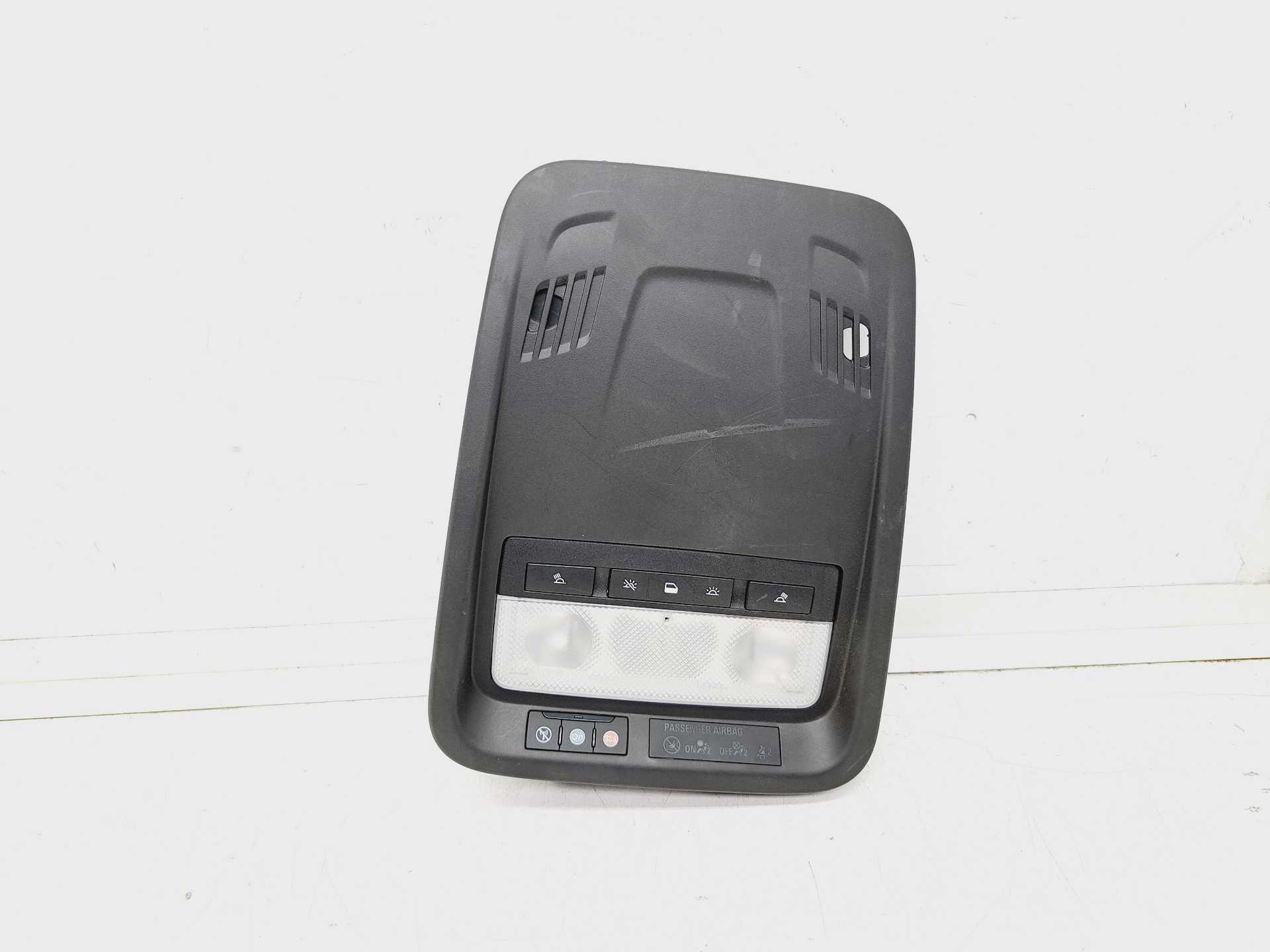 Recambio de luz interior para opel astra k lim. 5türig business referencia OEM IAM 13415545  