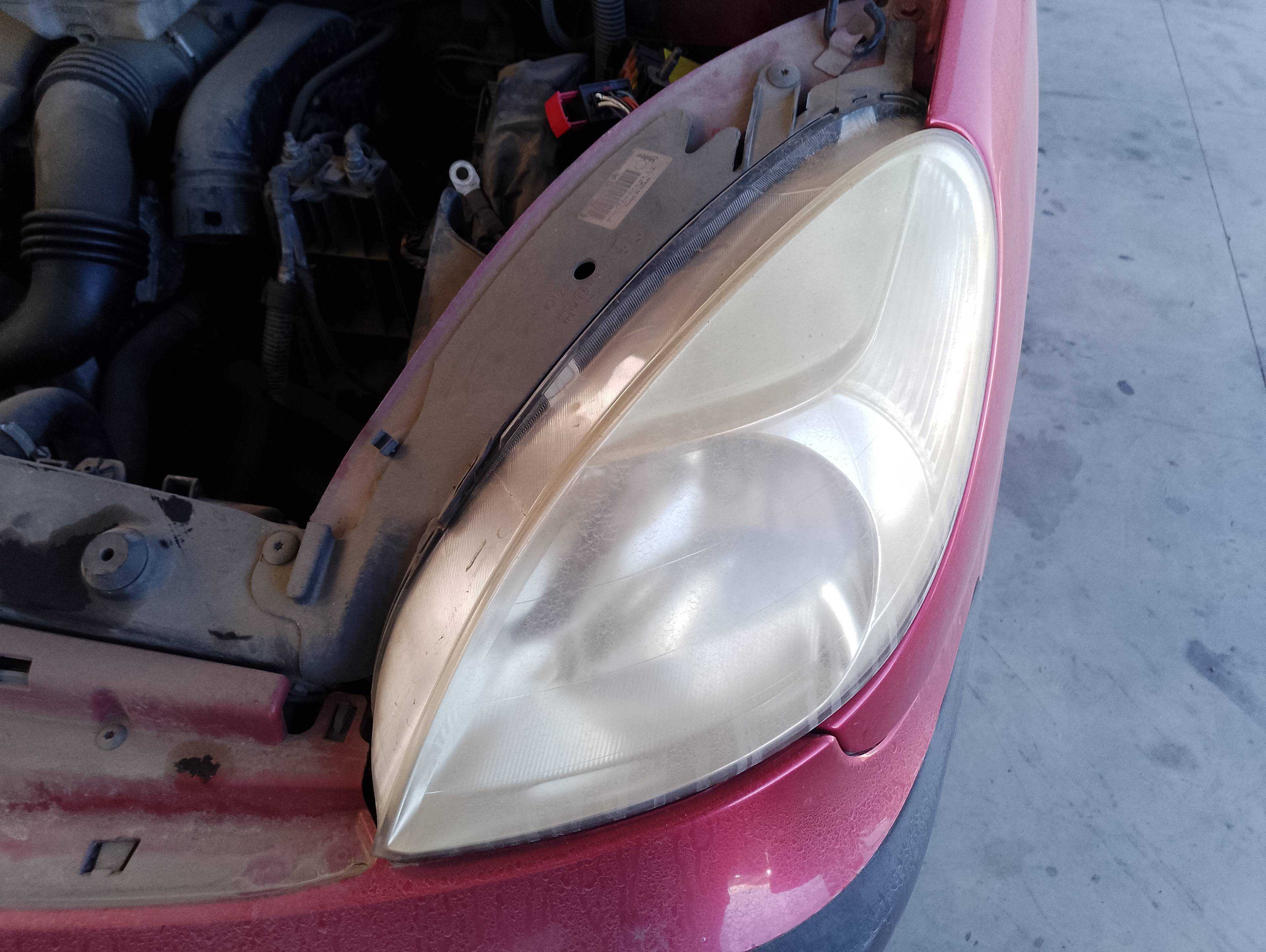 Recambio de faro izquierdo para citroën xsara picasso 1.6 hdi 90 lx plus referencia OEM IAM   