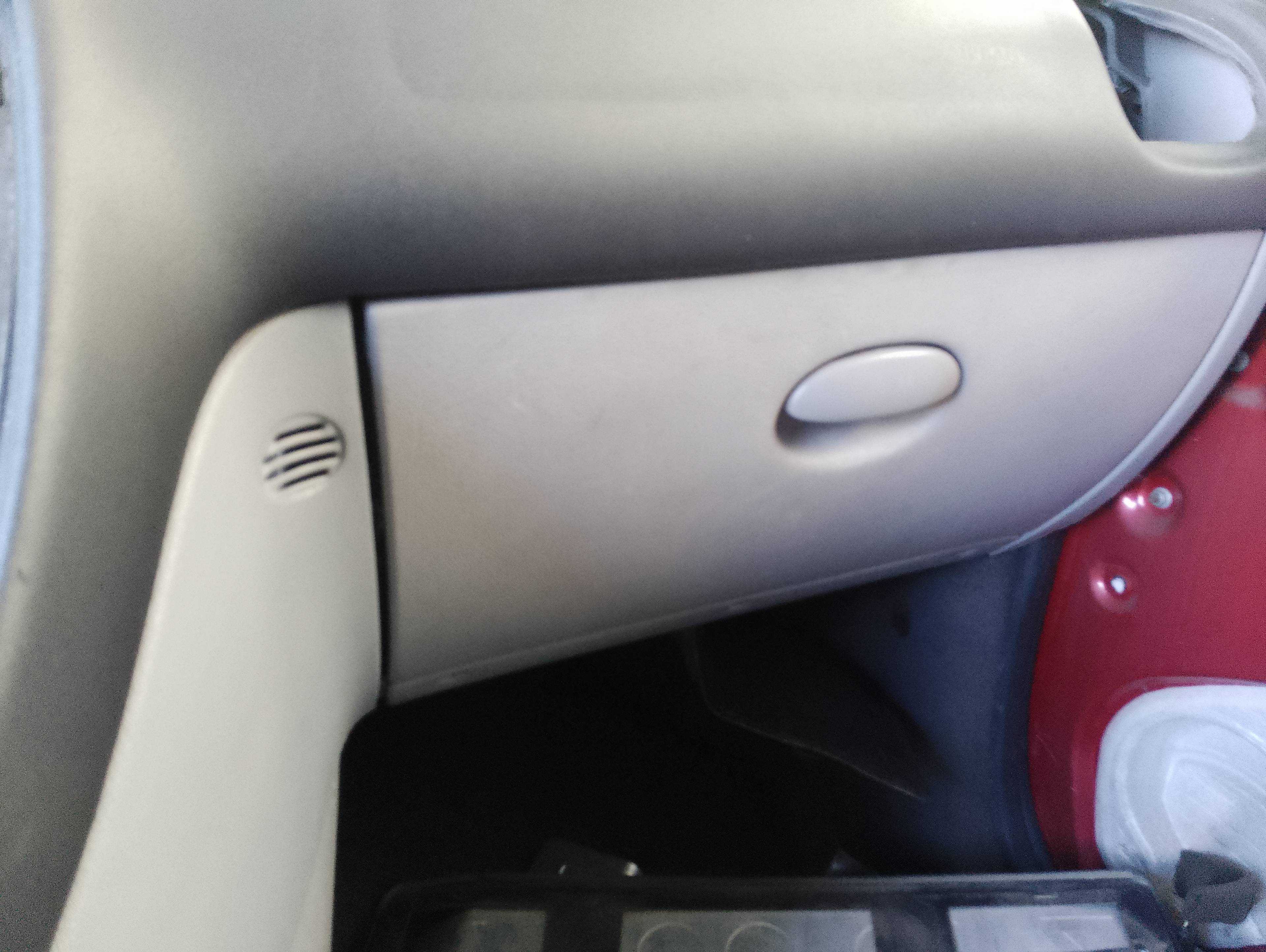 Recambio de guantera para citroën xsara picasso 1.6 hdi 90 lx plus referencia OEM IAM   