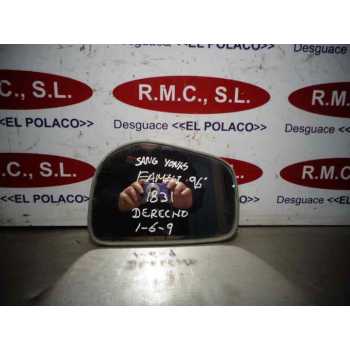 Recambio de cristal retrovisor derecho para ssangyong korando family 2.3 d referencia OEM IAM   