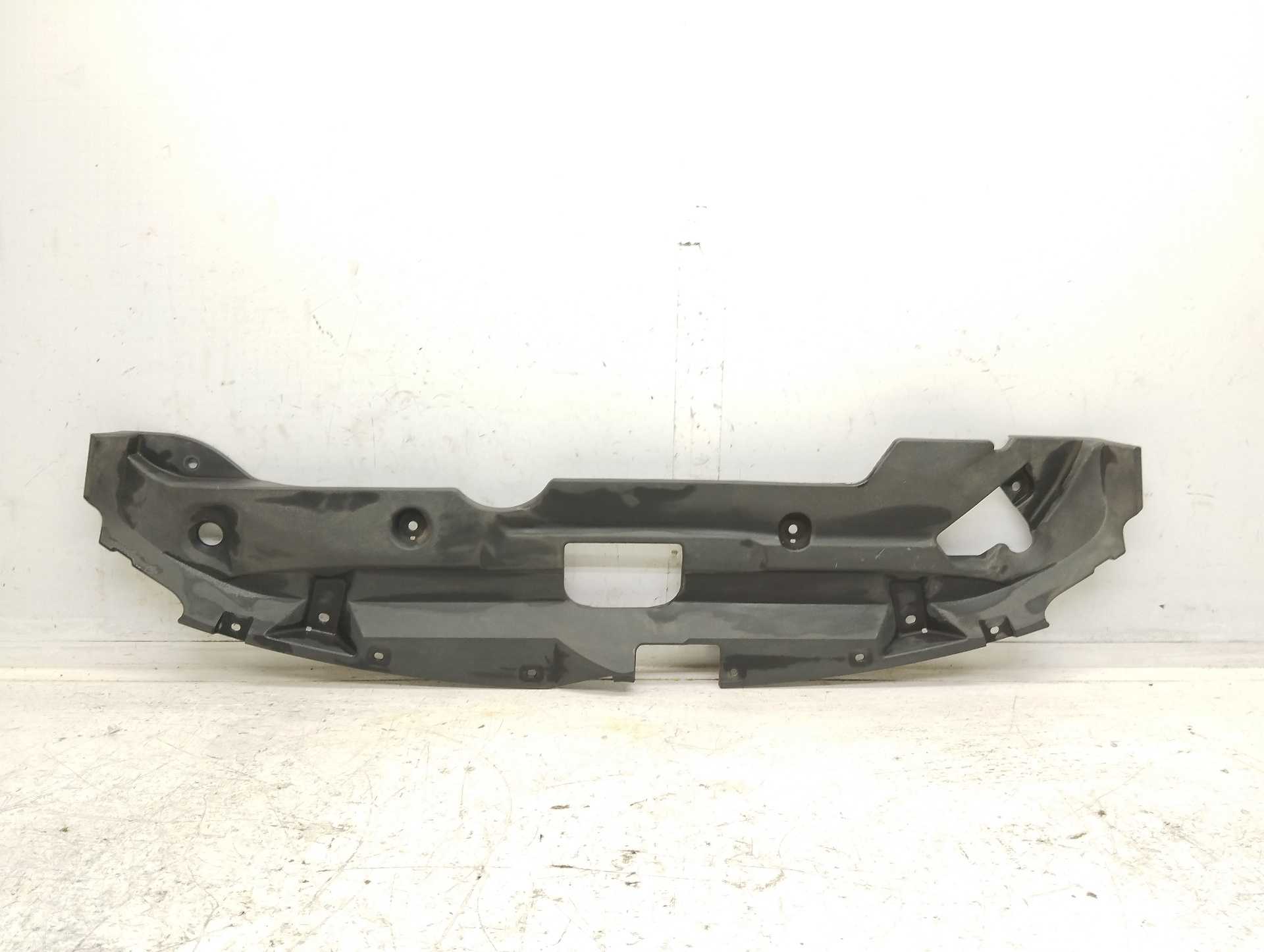Recambio de molduras delanteras para citroën c4 aircross attraction referencia OEM IAM 6400D923  