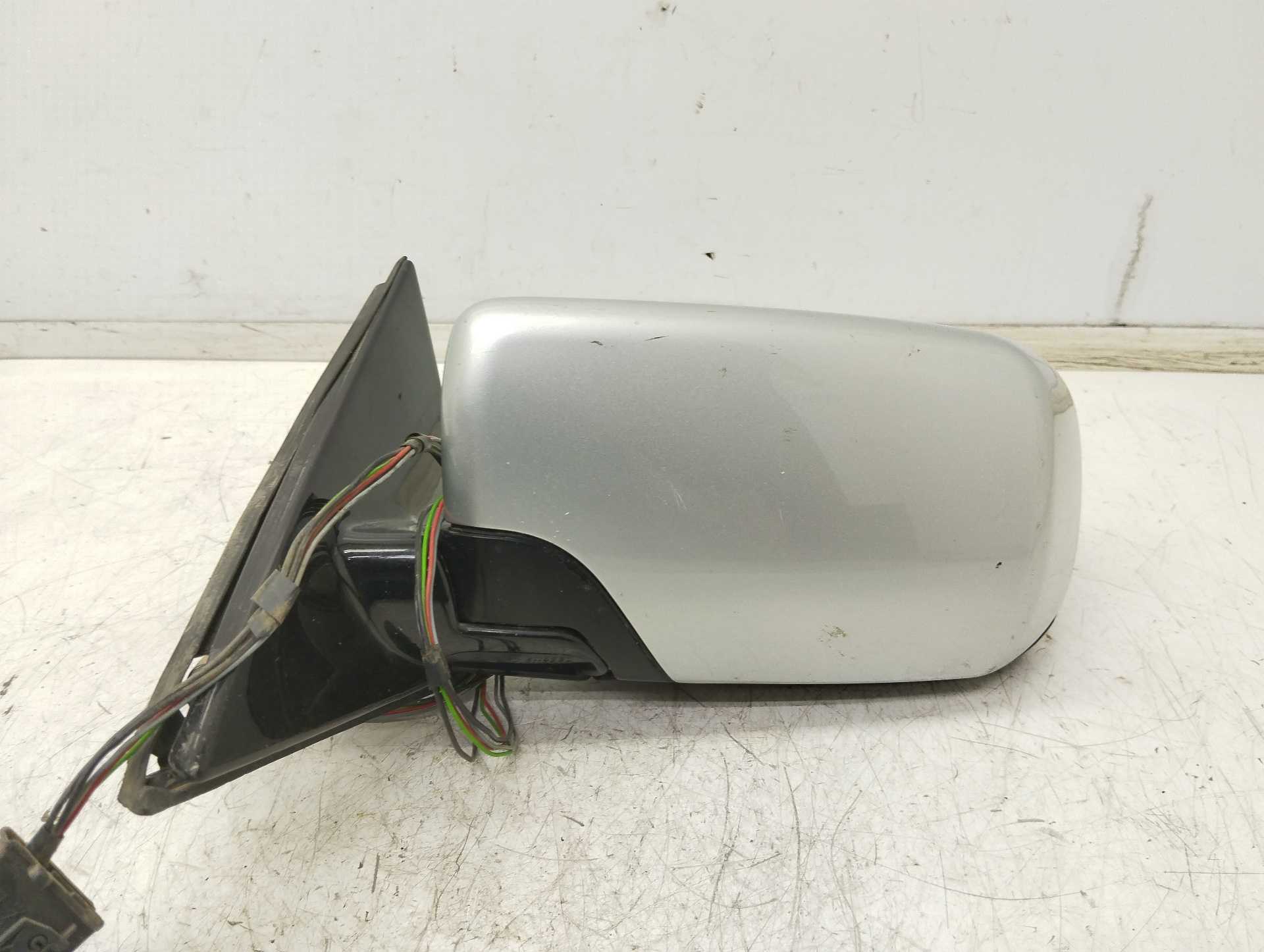 Recambio de retrovisor izquierdo para bmw serie 5 berlina (e39) 2.5 turbodiesel cat referencia OEM IAM 32289L E10117351 