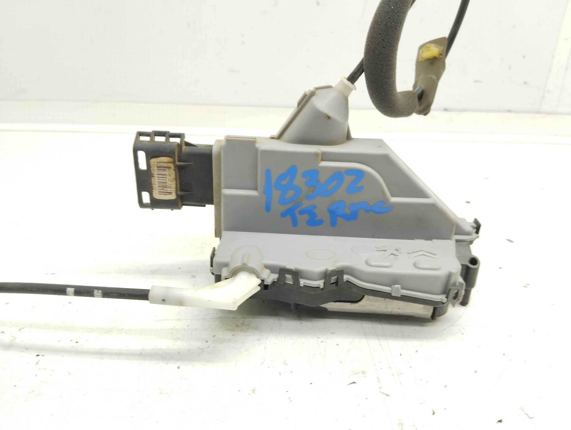 Recambio de cerradura puerta trasera izquierda para peugeot 3008 1.6 hdi fap referencia OEM IAM 1183M1475J5  