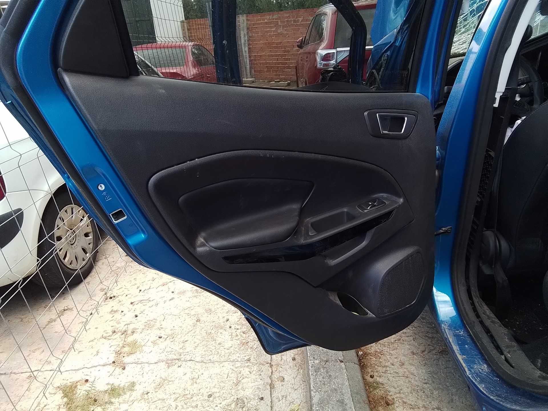 Recambio de guarnecido puerta trasera izquierda para ford ecosport (cr6) cool&connect referencia OEM IAM   