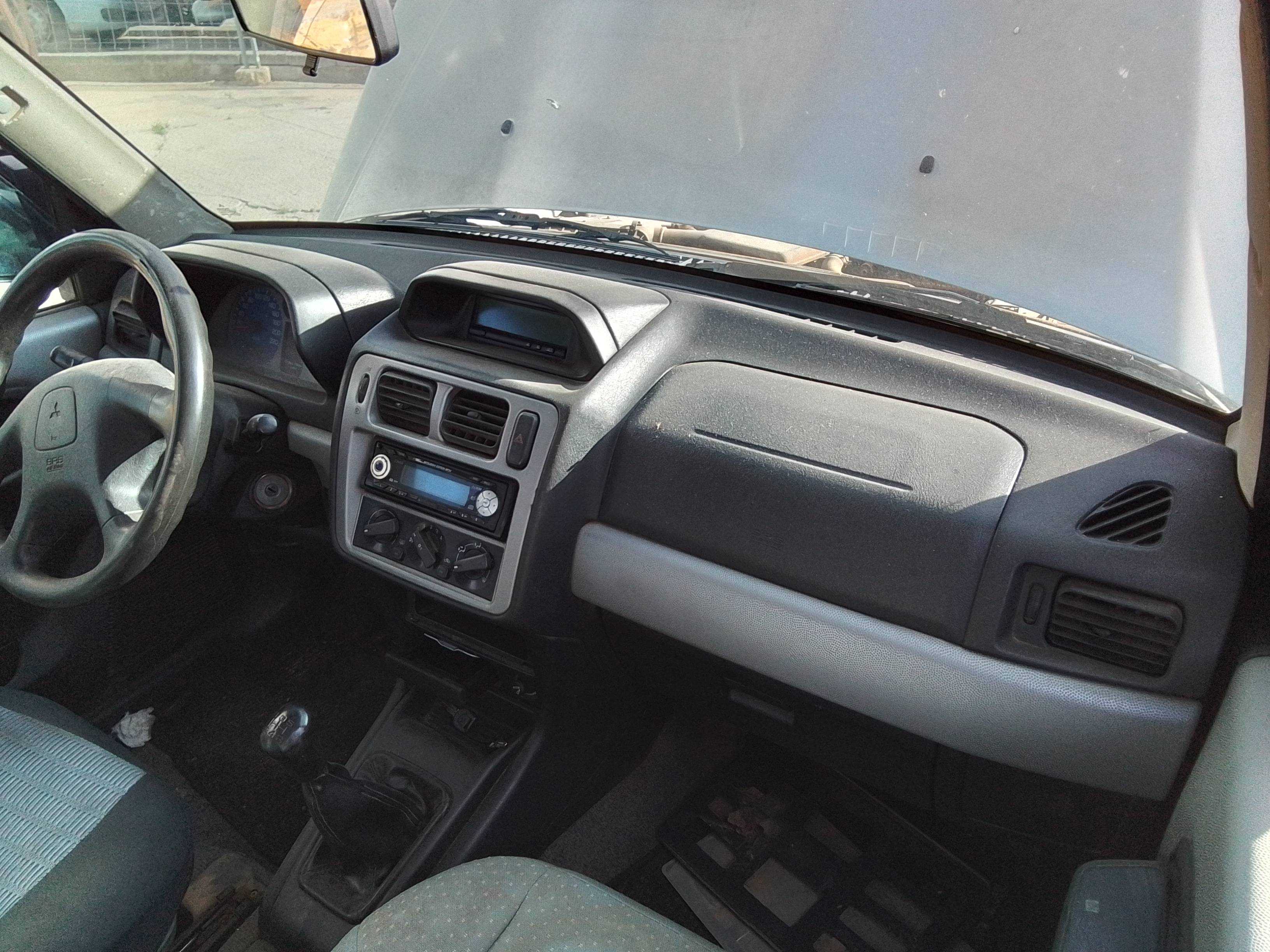 Recambio de salpicadero para mitsubishi montero pinin (h60/h70) 1.8 cat referencia OEM IAM   