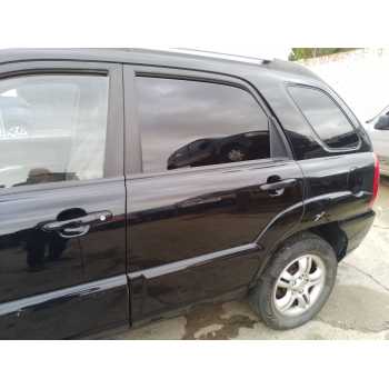 Recambio de puerta trasera izquierda para kia sportage drive 4x4 referencia OEM IAM   