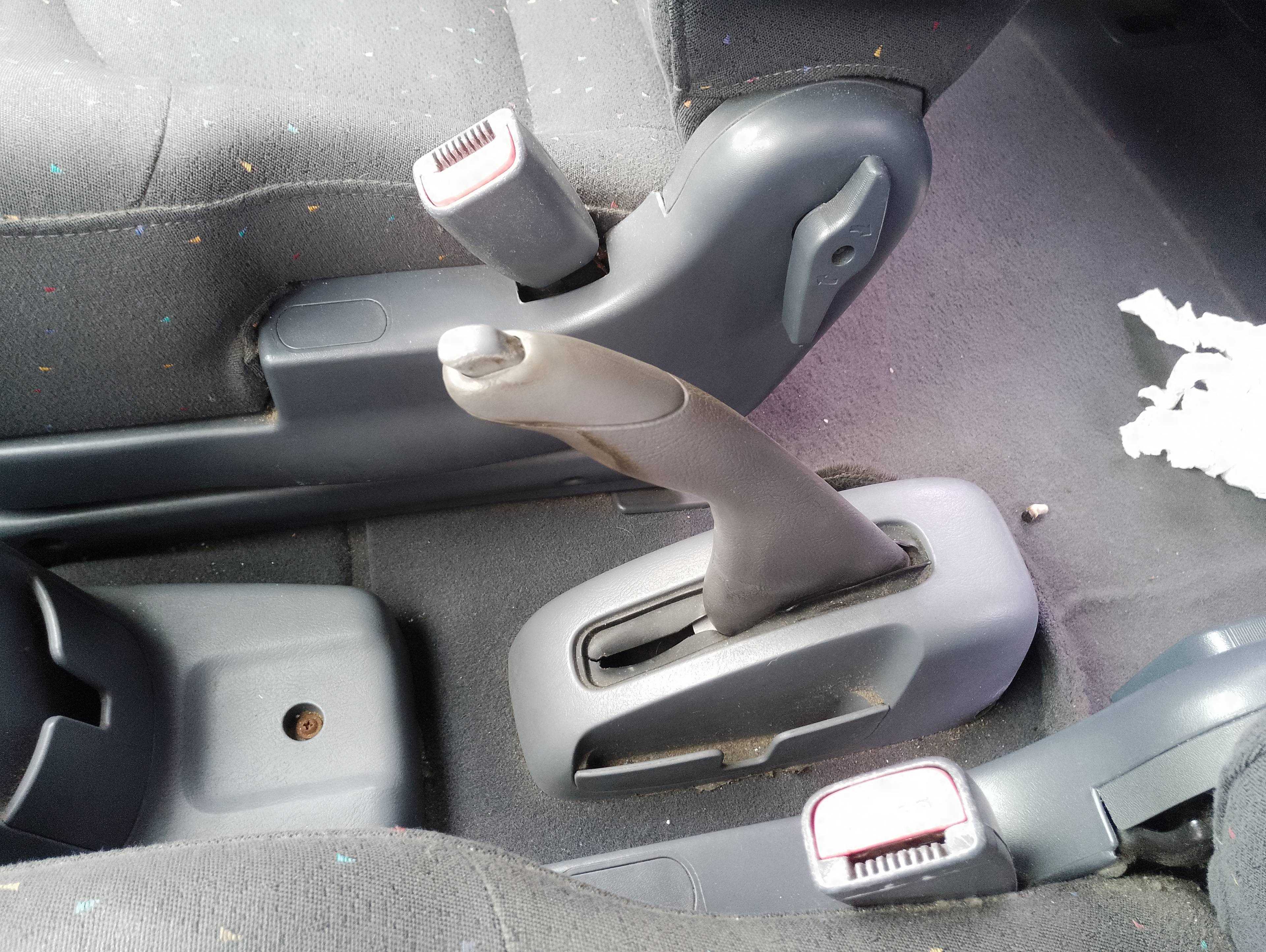 Recambio de palanca freno para hyundai trajet (fo) 2.0 crdi gls referencia OEM IAM   
