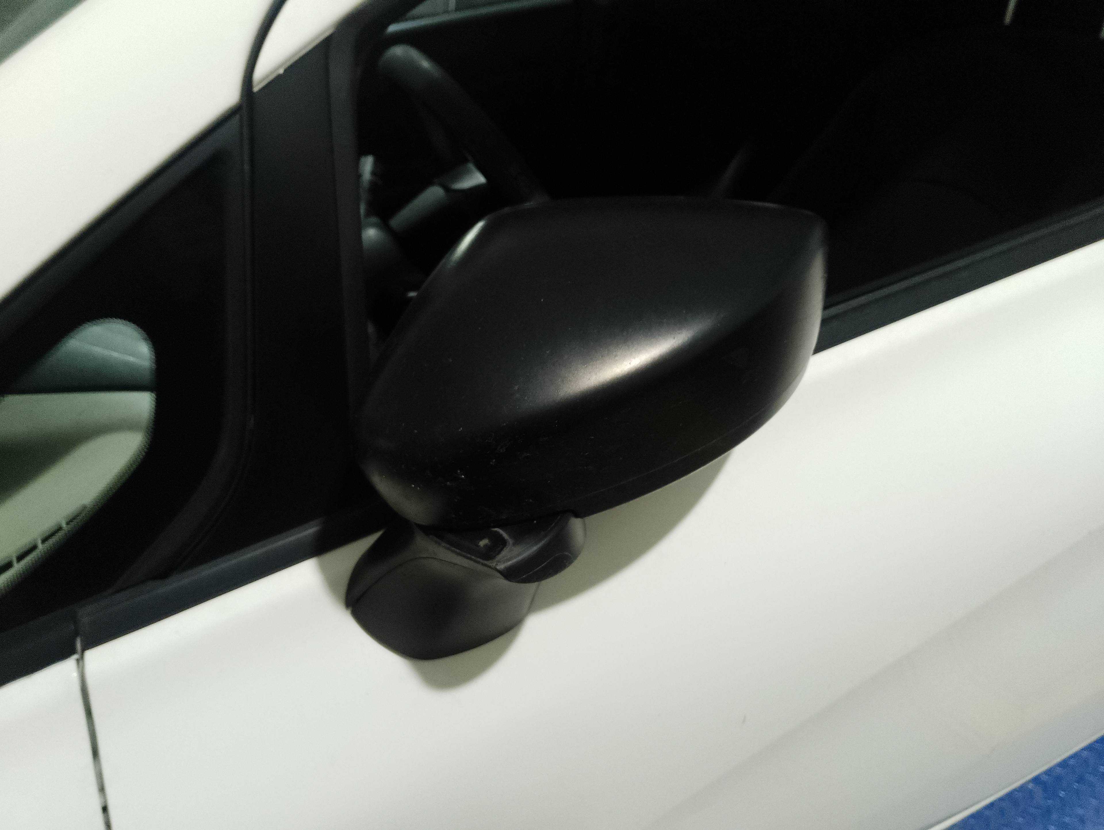 Recambio de retrovisor izquierdo para nissan note acenta referencia OEM IAM   