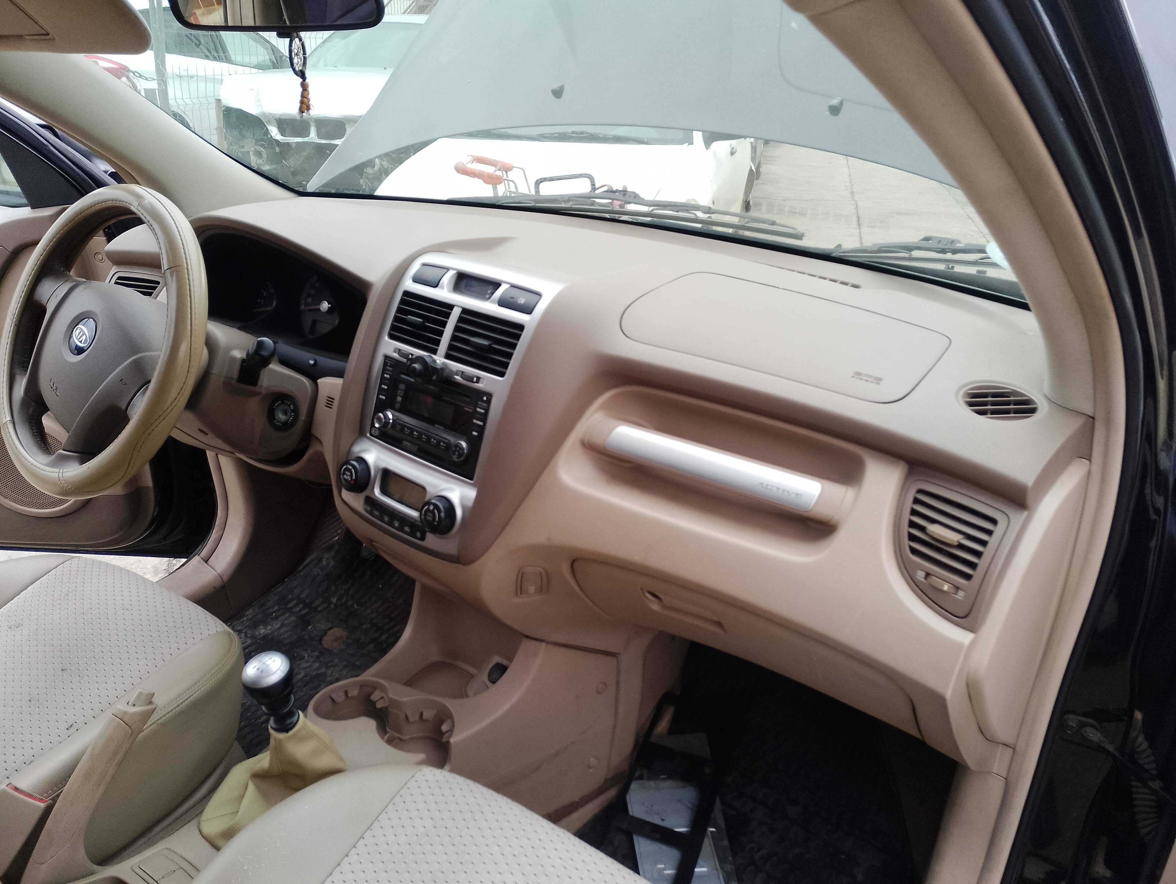 Recambio de salpicadero para kia sportage drive 4x4 referencia OEM IAM   