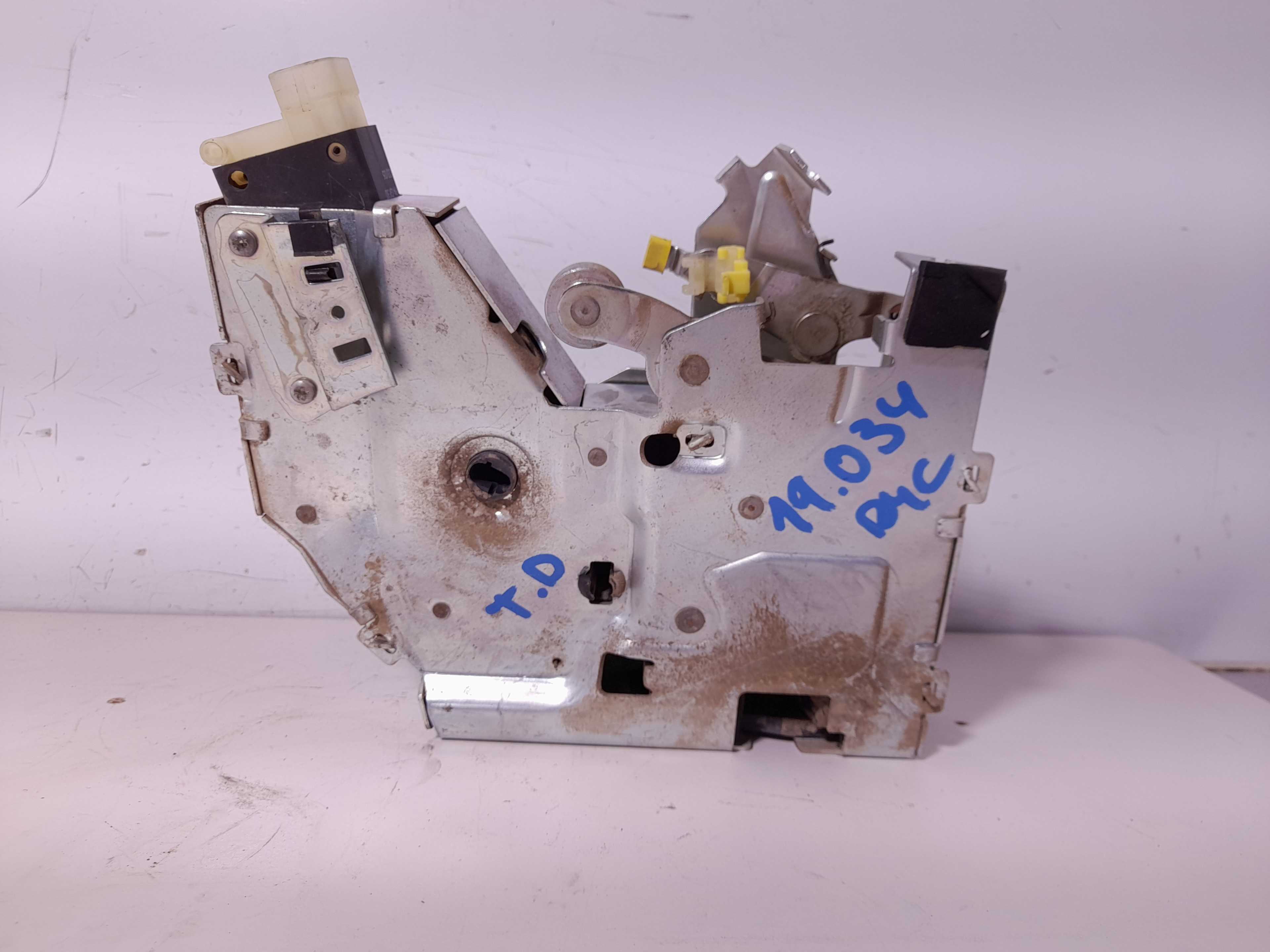 Recambio de cerradura puerta trasera derecha para ford transit connect (tc7) furg. referencia OEM IAM   