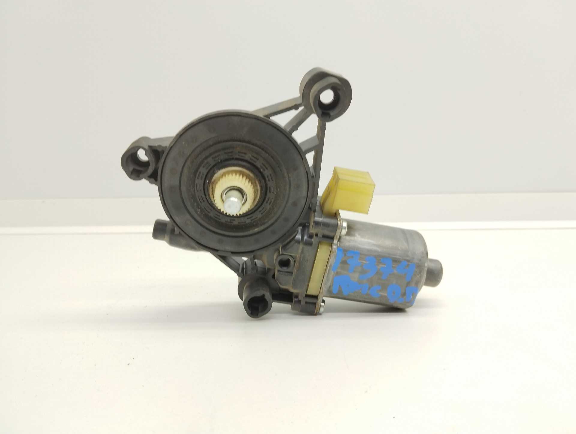 Recambio de motor elevalunas delantero derecho para seat leon (5f1) reference referencia OEM IAM 5G0959802  