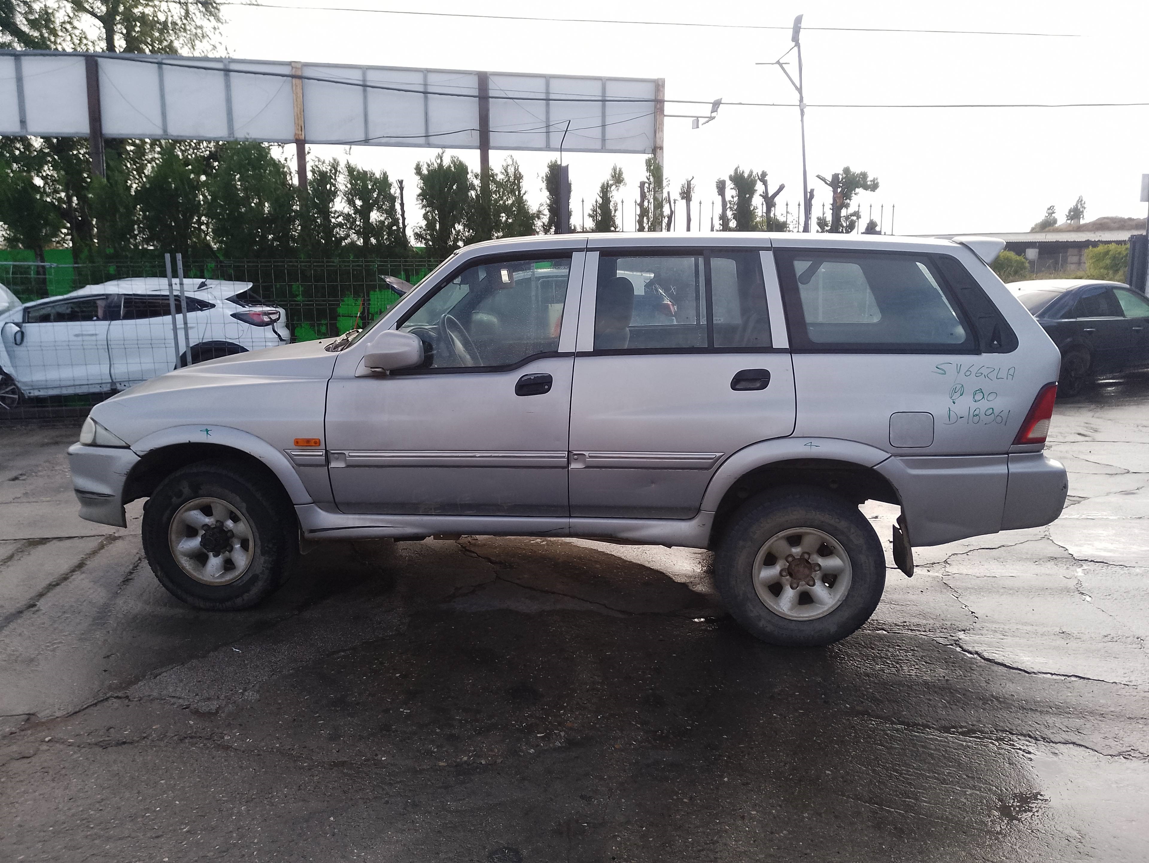 ssangyong musso del año 2000
