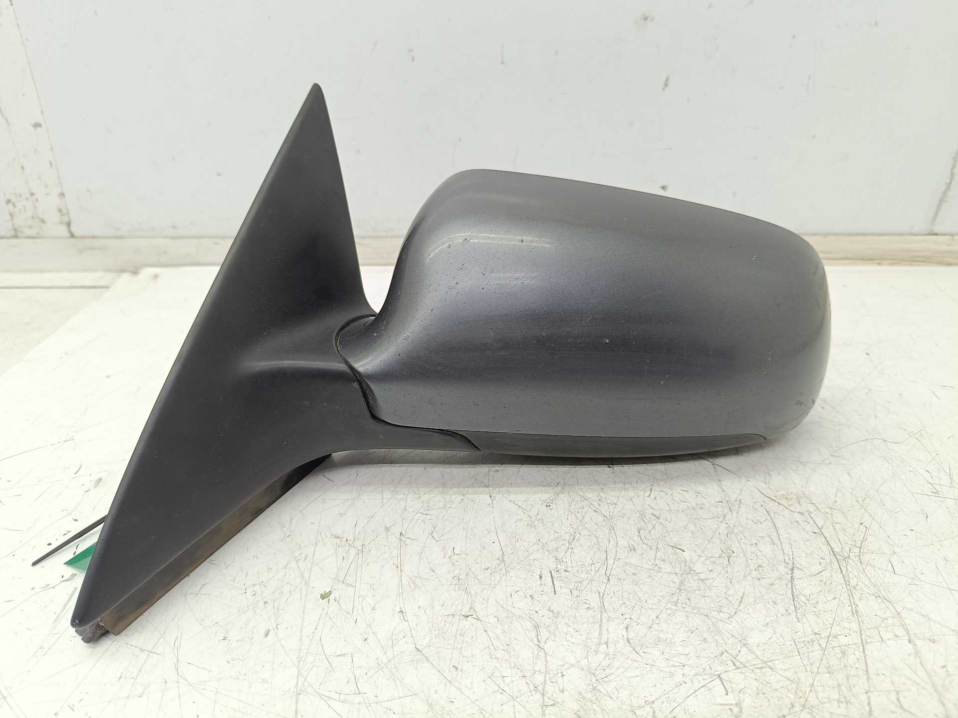 Recambio de retrovisor izquierdo para audi a6 berlina (4b2) 2.5 tdi referencia OEM IAM 3229501  