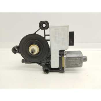 MOTOR ELEVALUNAS TRASERO DERECHO 