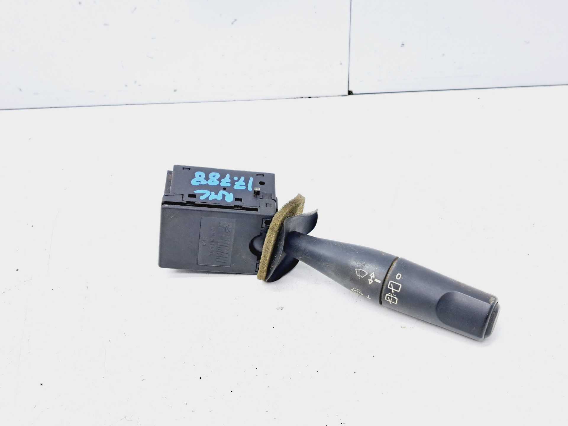 Recambio de mando limpia para citroën saxo 1.5 d sx referencia OEM IAM 96049597ZL 61580003 