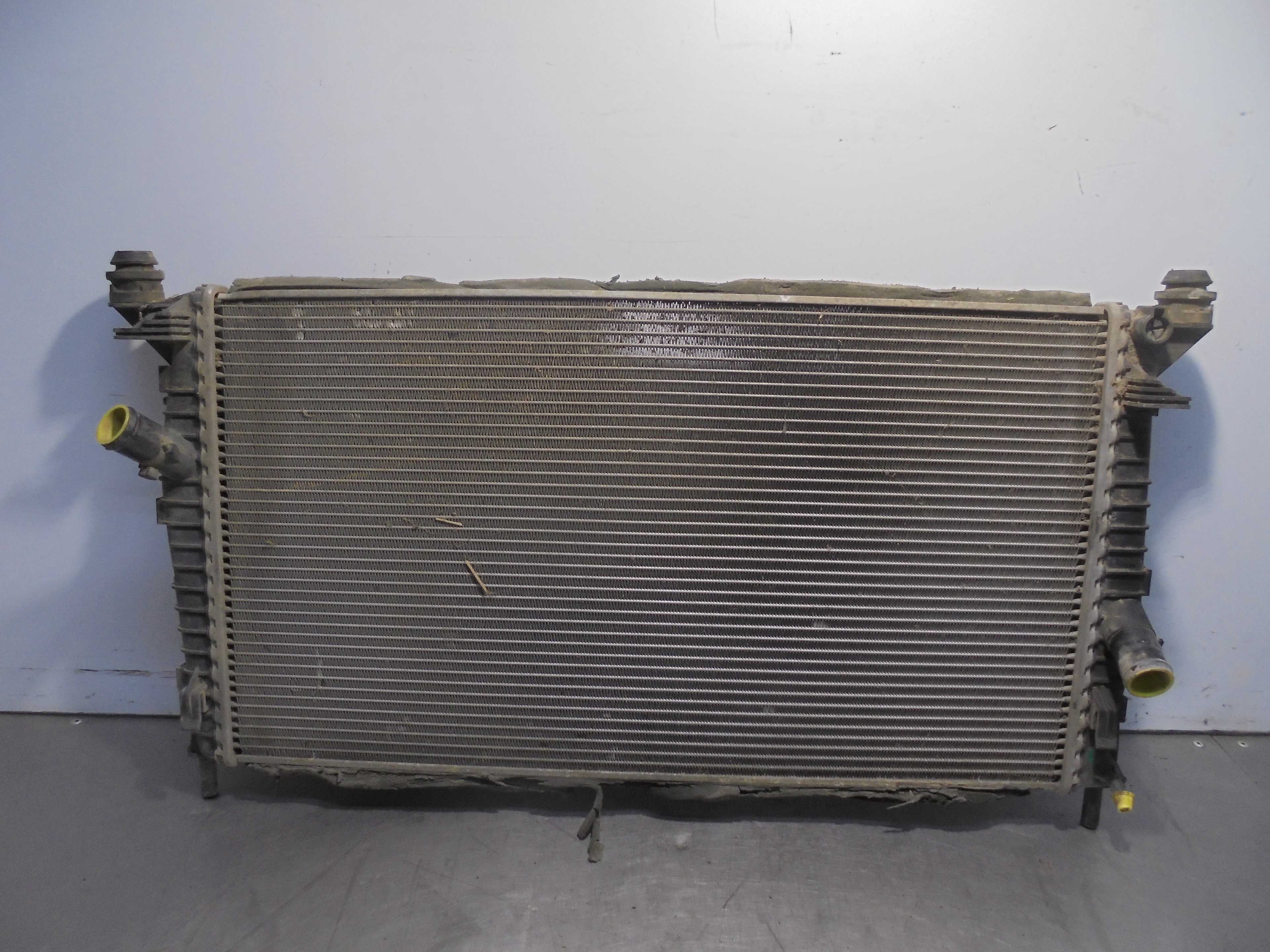 Recambio de radiador agua para volvo s40 berlina td referencia OEM IAM 3M5H8005RK  