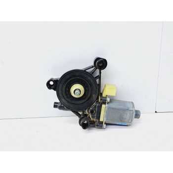 MOTOR ELEVALUNAS DELANTERO DERECHO 5Q0959802B 0130822716 BOSCH