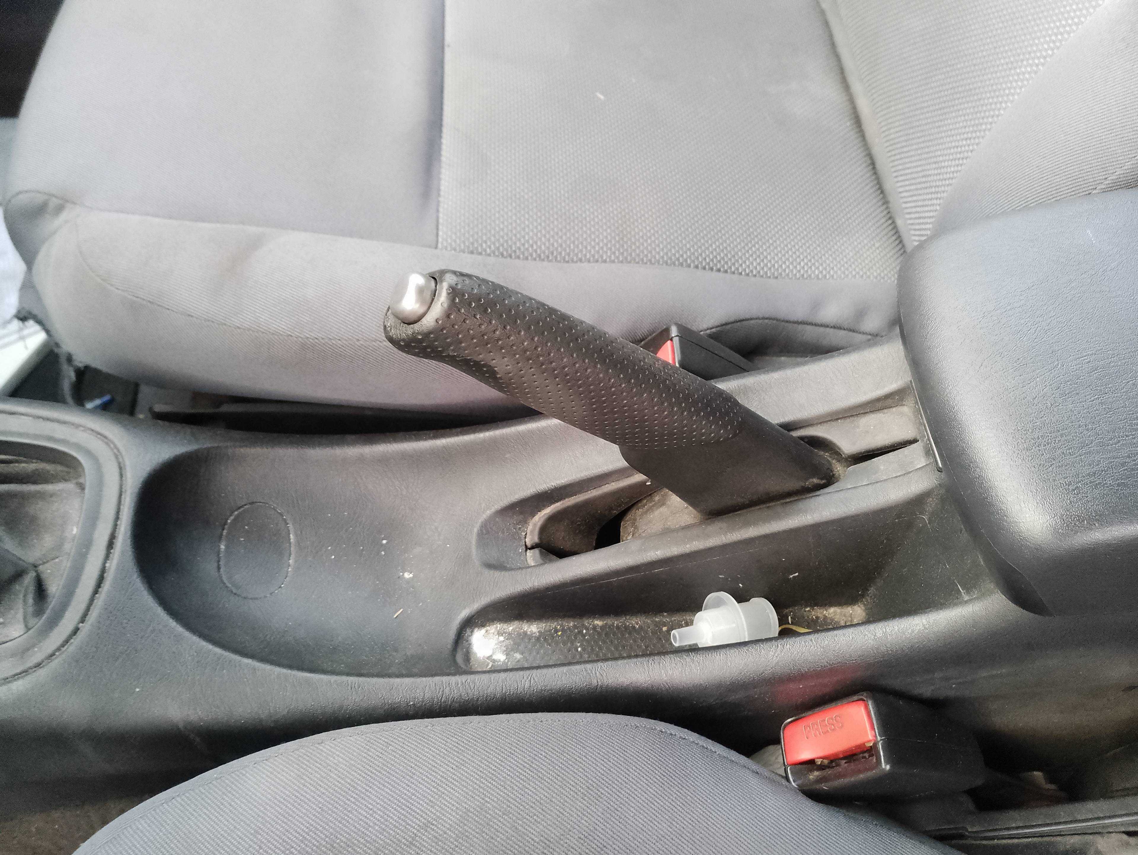 Recambio de palanca freno para nissan almera (n16/e) acenta referencia OEM IAM   