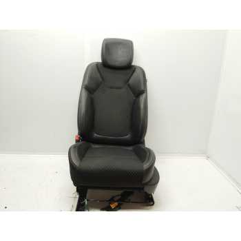 ASIENTO DELANTERO IZQUIERDO 