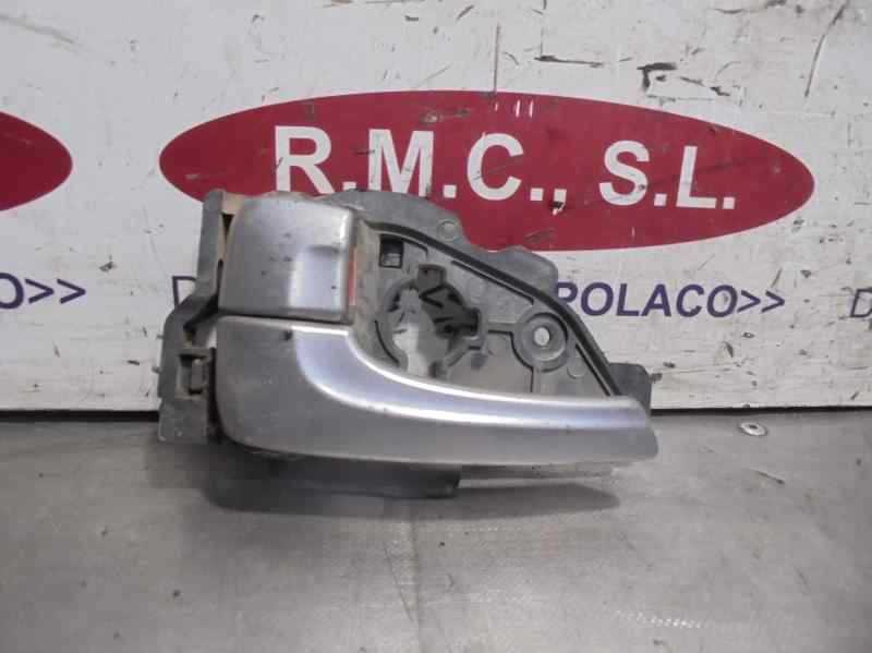 Recambio de maneta interior delantera izquierda para hyundai ix35 2.0 crdi cat referencia OEM IAM   