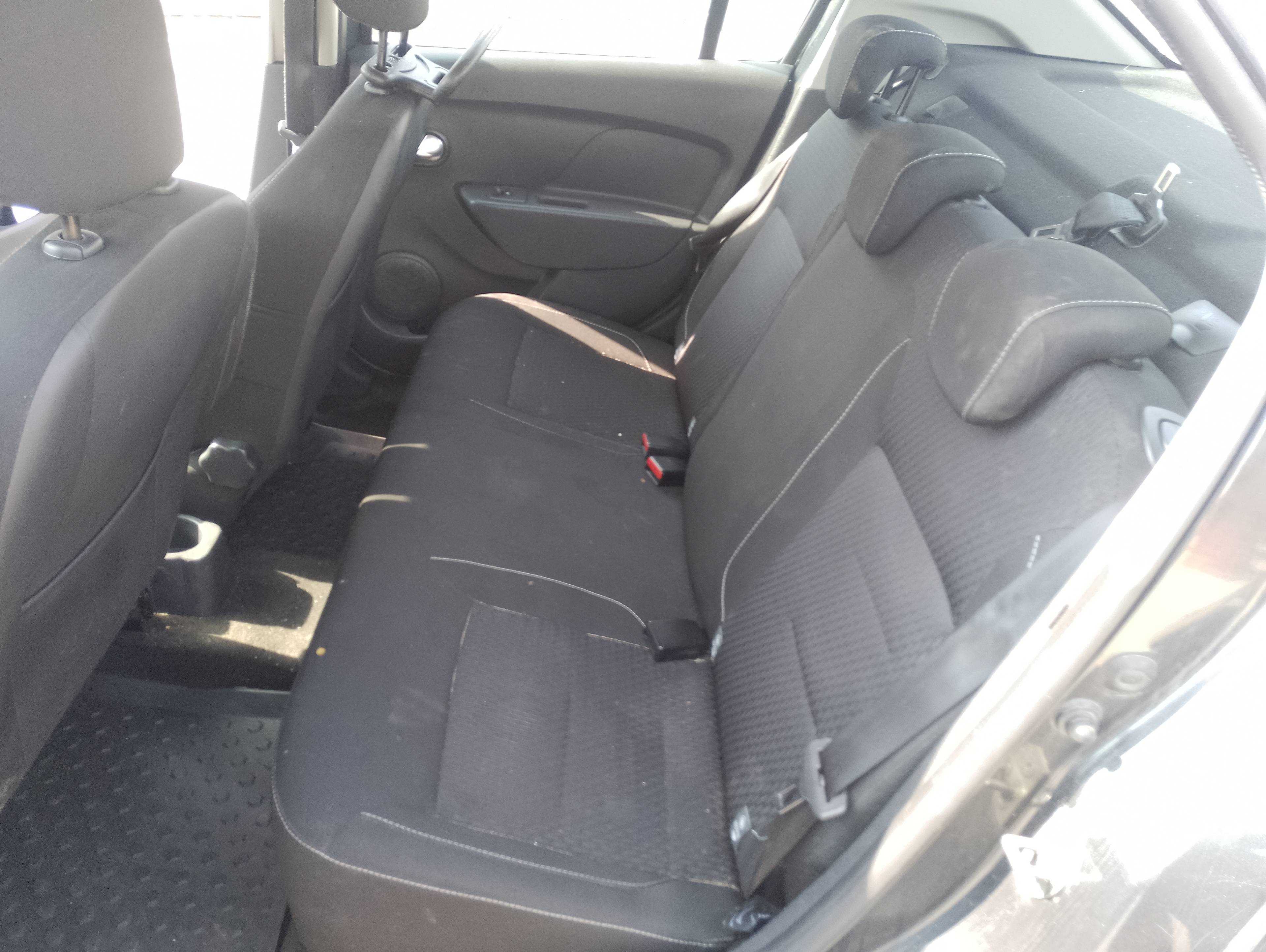 Recambio de asientos traseros para dacia logan ii ambiance referencia OEM IAM   