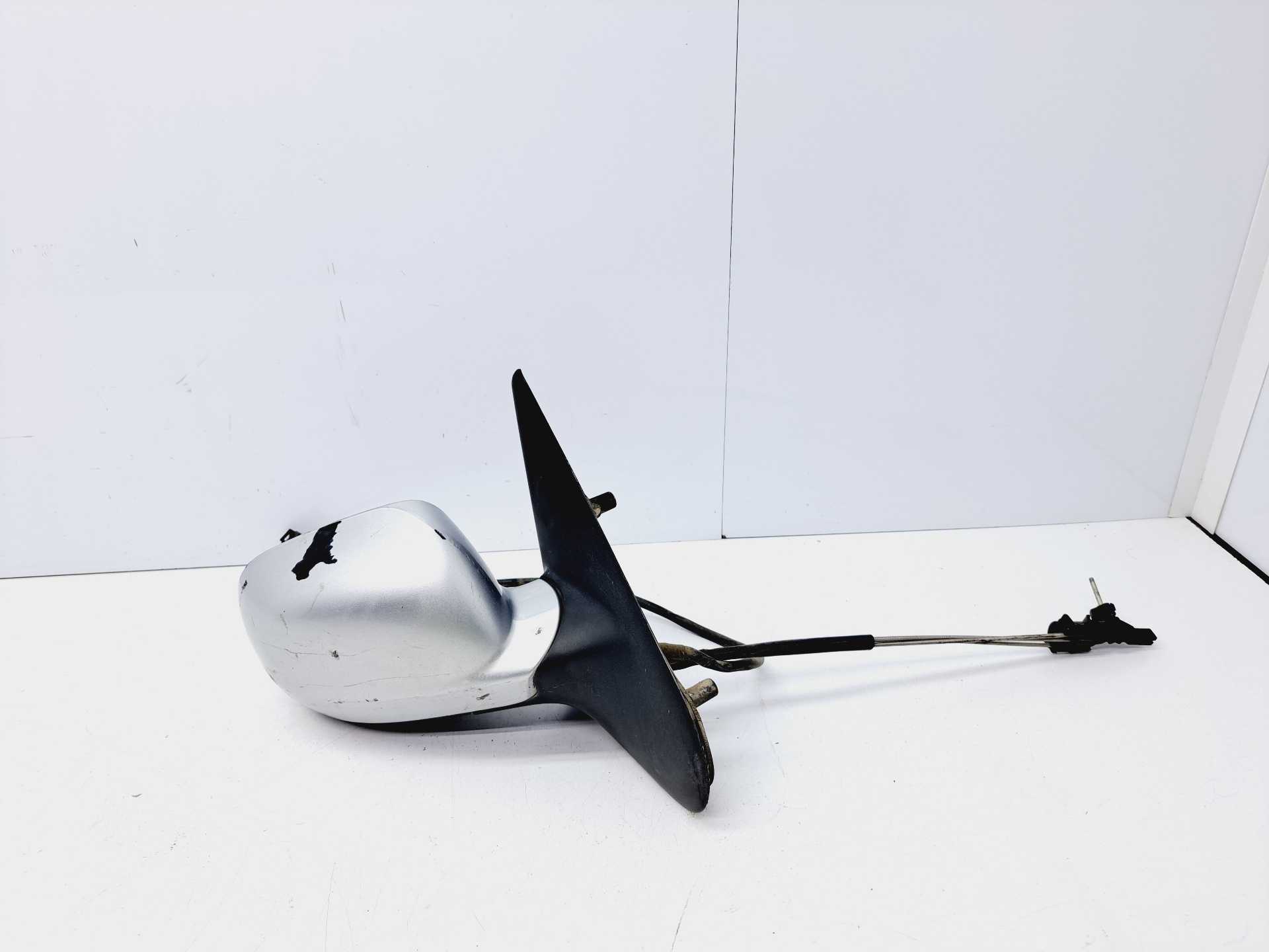Recambio de retrovisor derecho para seat ibiza (6k1) select referencia OEM IAM   