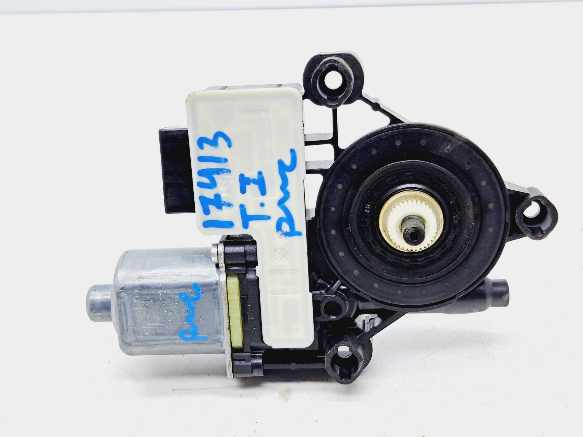 Recambio de motor elevalunas trasero izquierdo para seat leon (5f1) i-tech referencia OEM IAM 5Q0959811A 0130822725 BOSCH