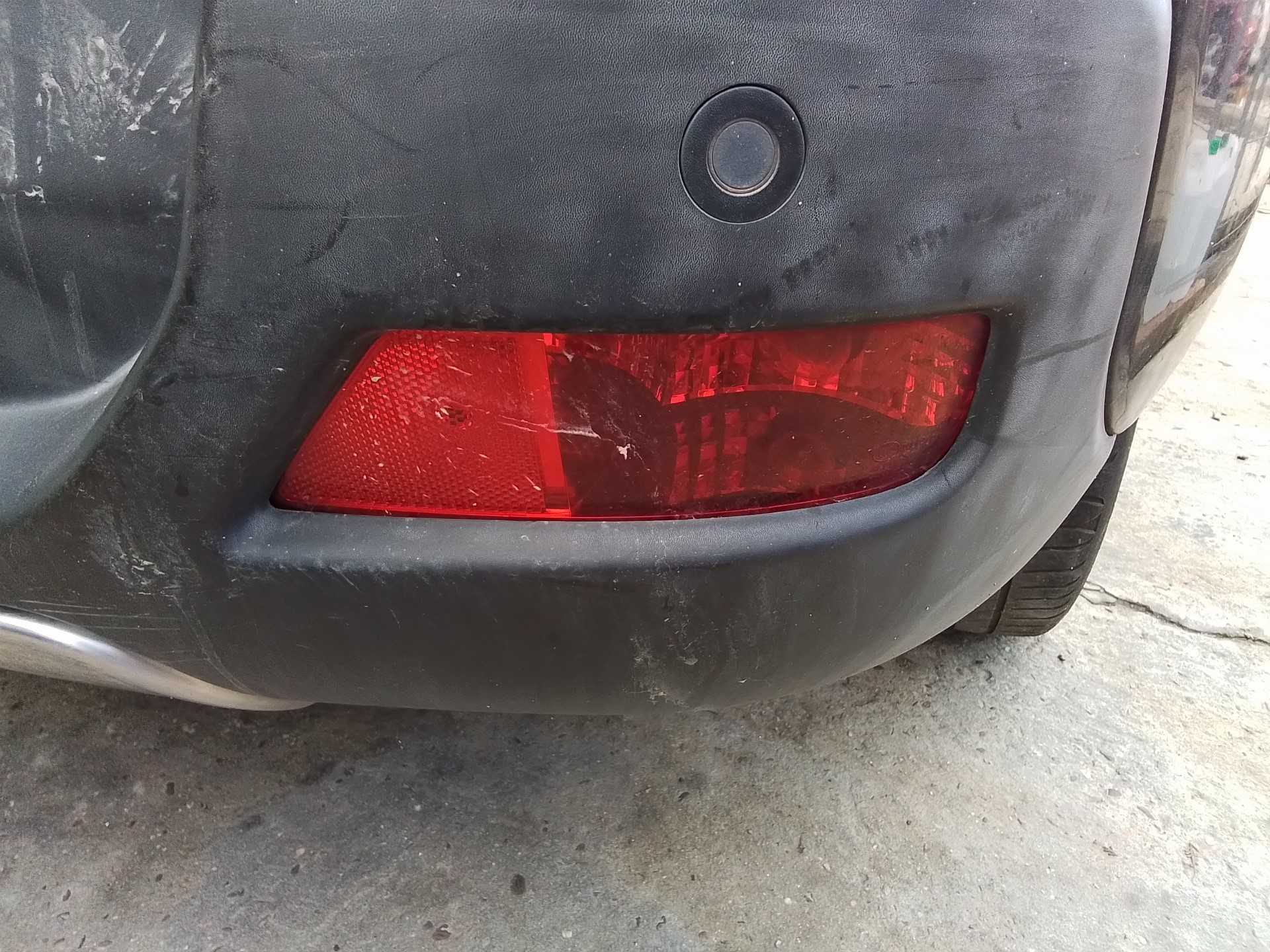 Recambio de faro antiniebla trasero derecho para peugeot 3008 1.6 hdi fap referencia OEM IAM   