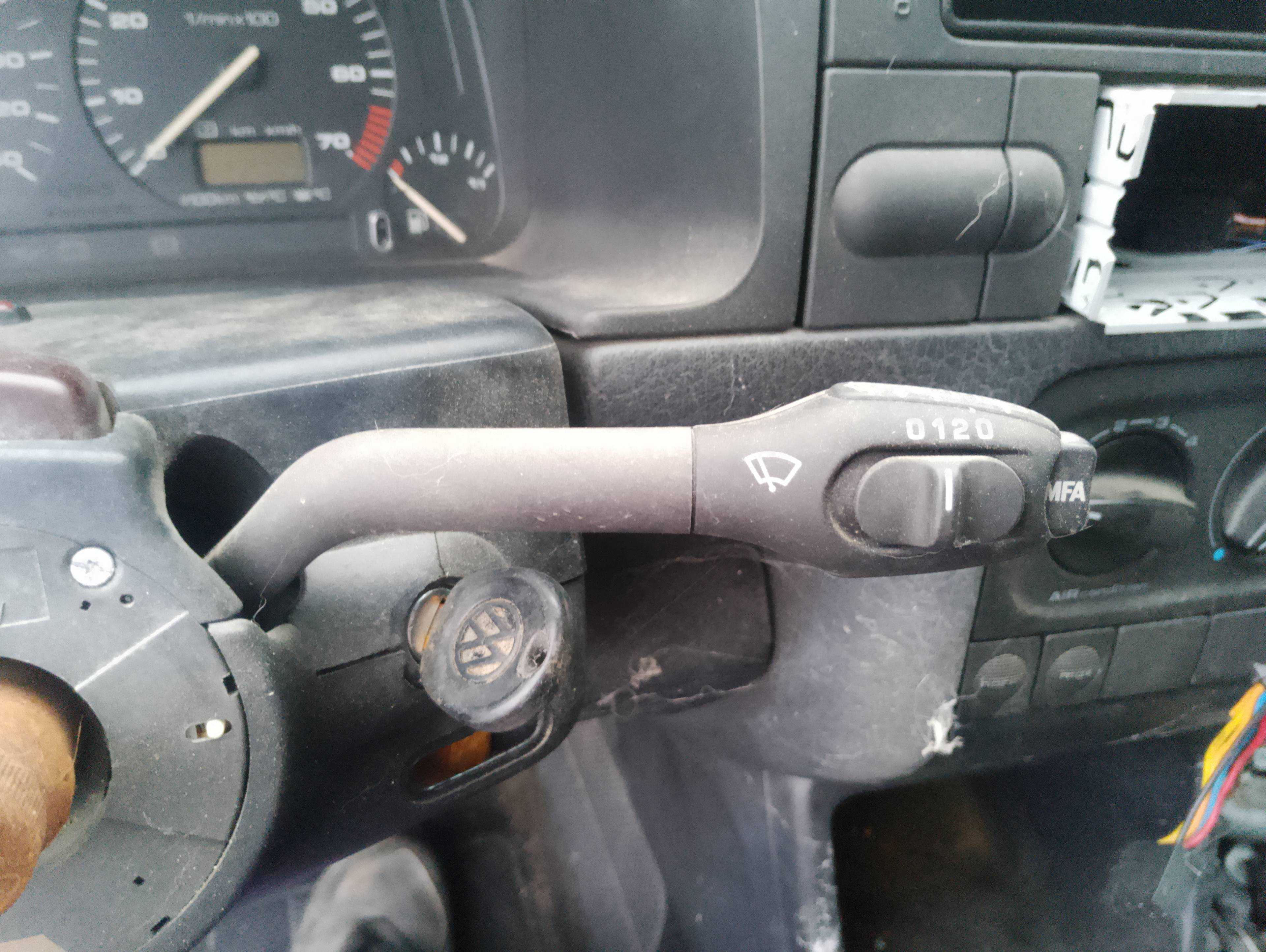 Recambio de mando limpia para volkswagen golf iii berlina (1h1) 2.0 referencia OEM IAM   