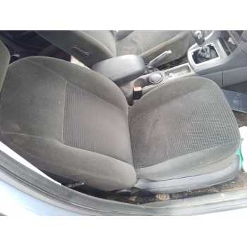 ASIENTO DELANTERO DERECHO 