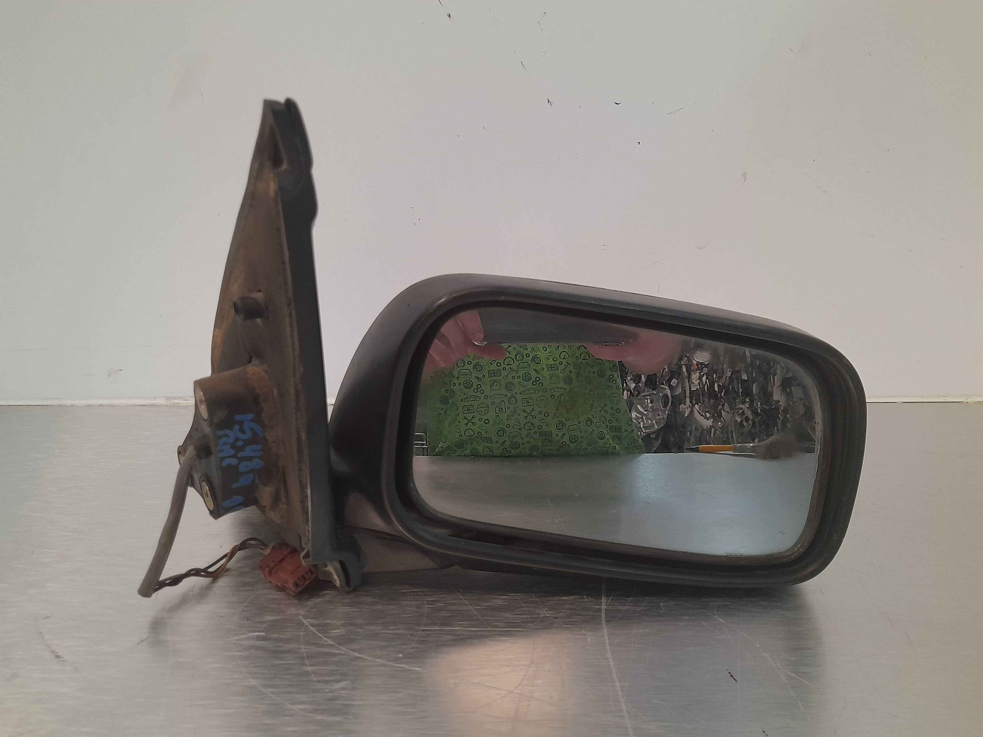 Recambio de retrovisor derecho para nissan almera (n15) 2.0 diesel referencia OEM IAM   