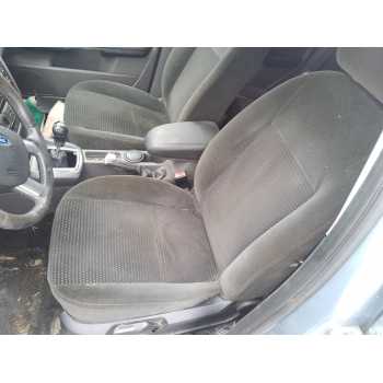 ASIENTO DELANTERO IZQUIERDO 
