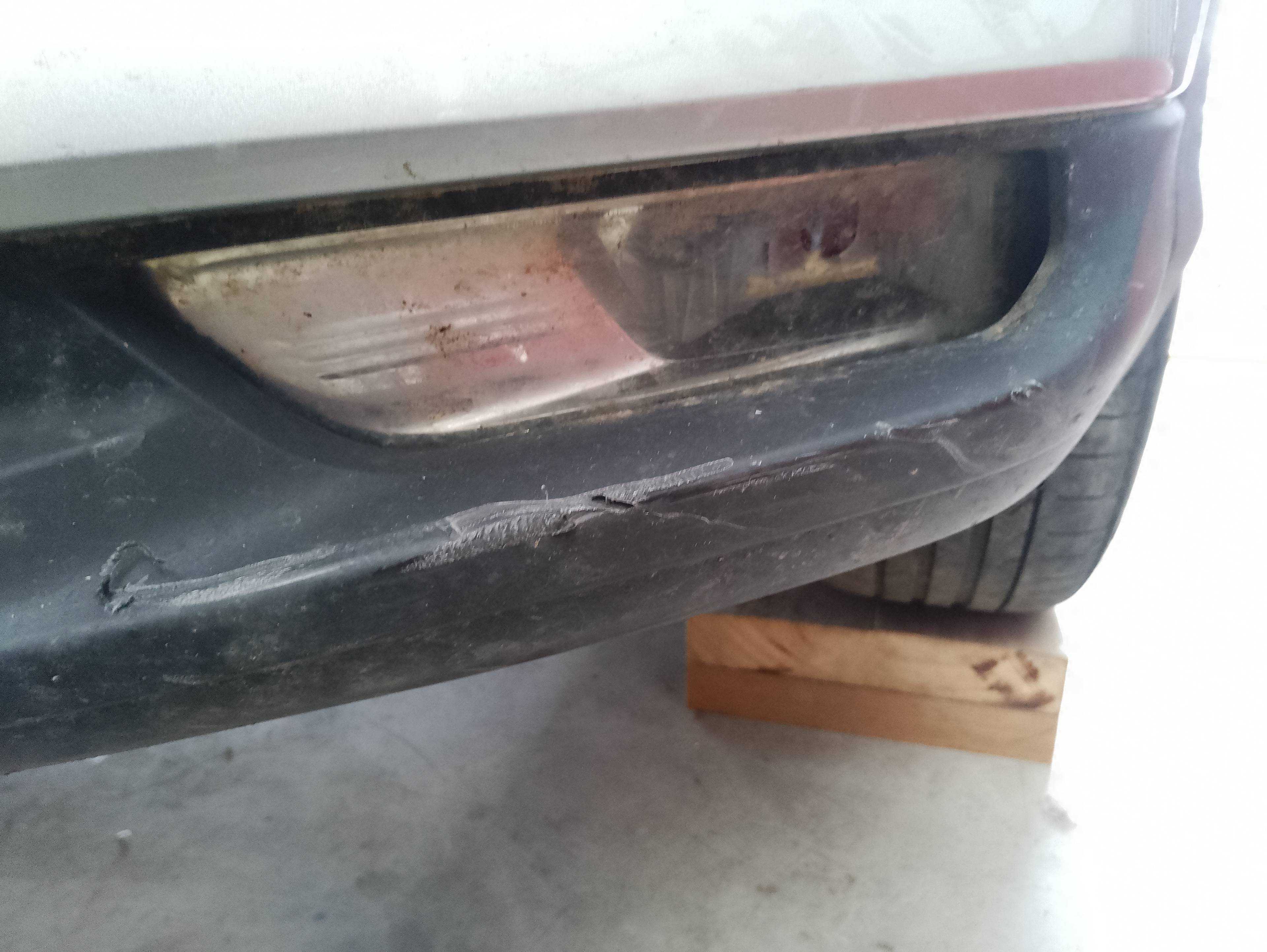 Recambio de faro antiniebla izquierdo para nissan qashqai (j11) n-style referencia OEM IAM   