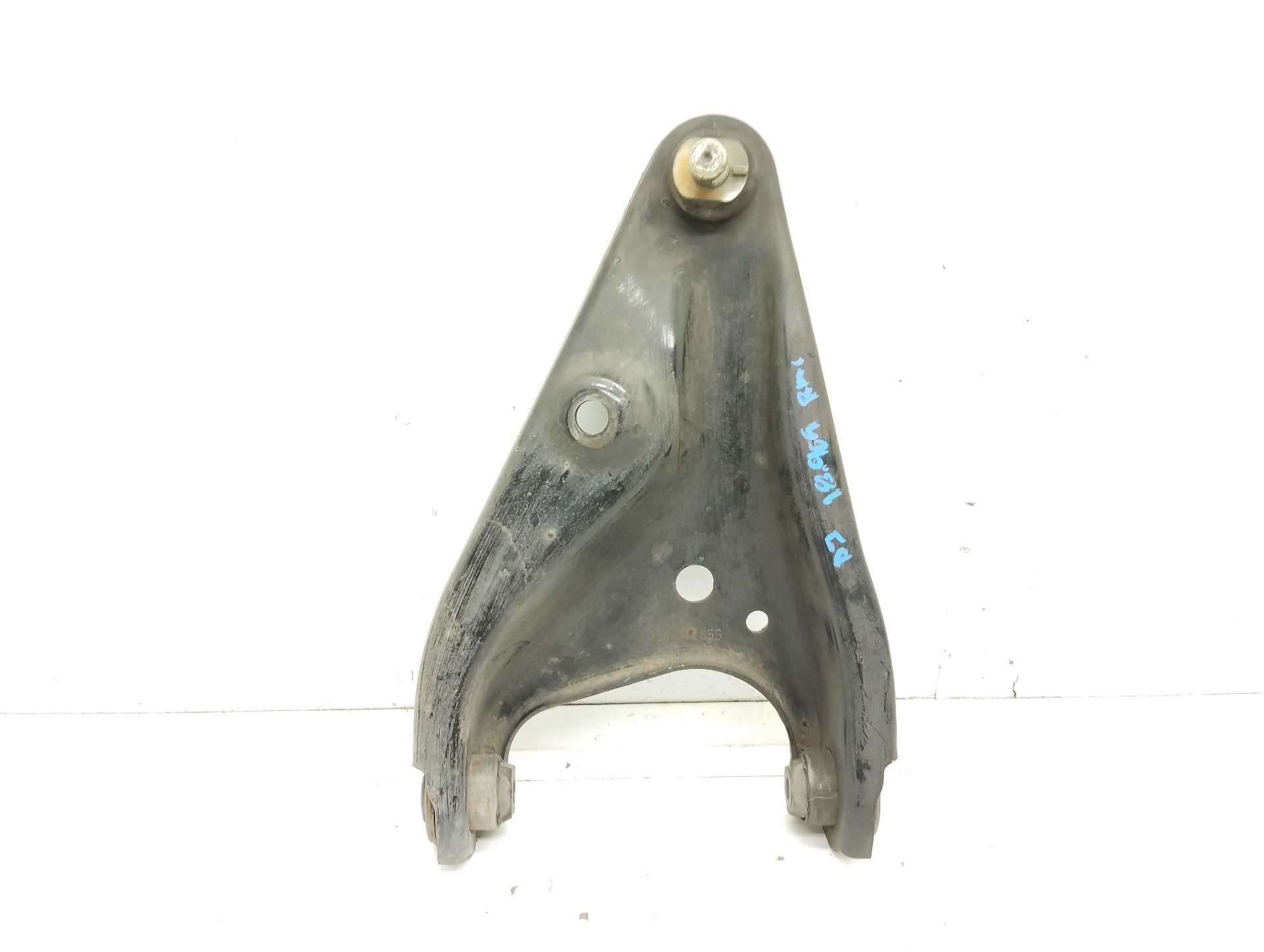 Recambio de brazo suspension inferior delantero izquierdo para dacia logan ii ambiance referencia OEM IAM   