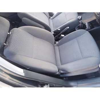 ASIENTO DELANTERO DERECHO 
