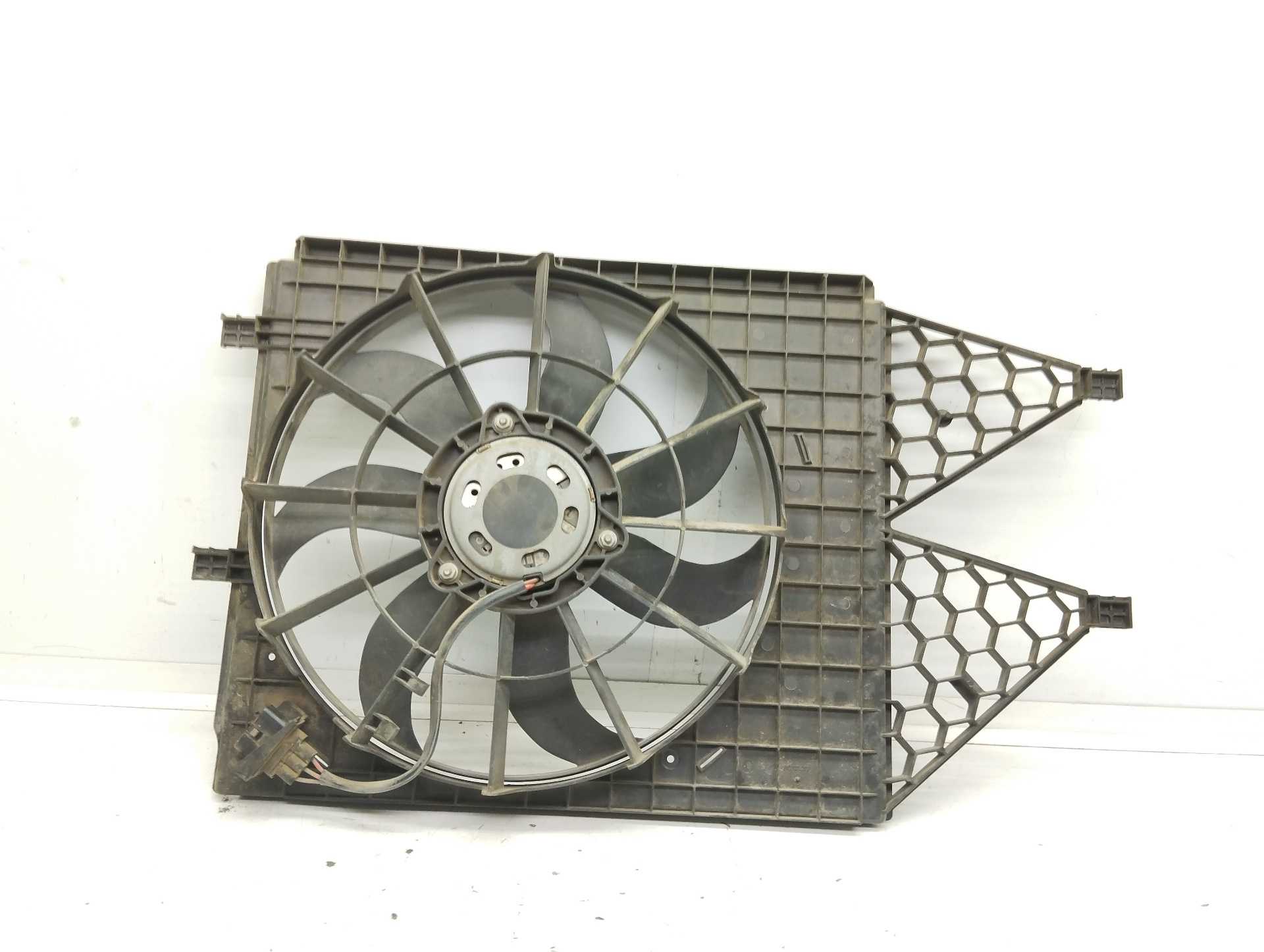 Recambio de electroventilador para seat ibiza (6j5) ecomotive referencia OEM IAM 6R0121207A  