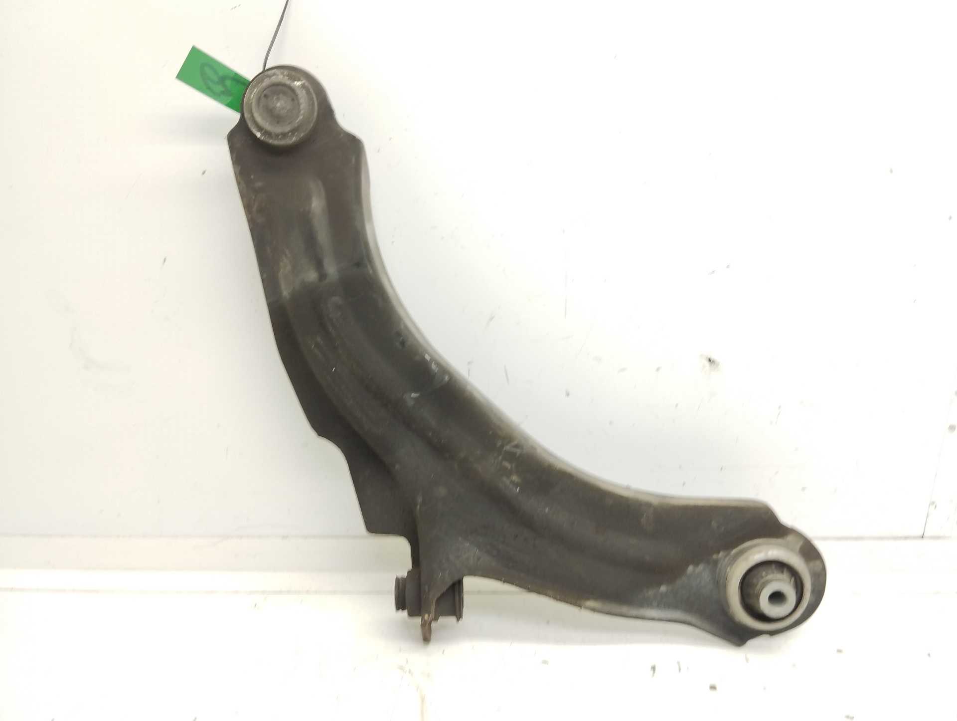 Recambio de brazo suspension inferior delantero izquierdo para renault clio iv zen referencia OEM IAM  545052354R 