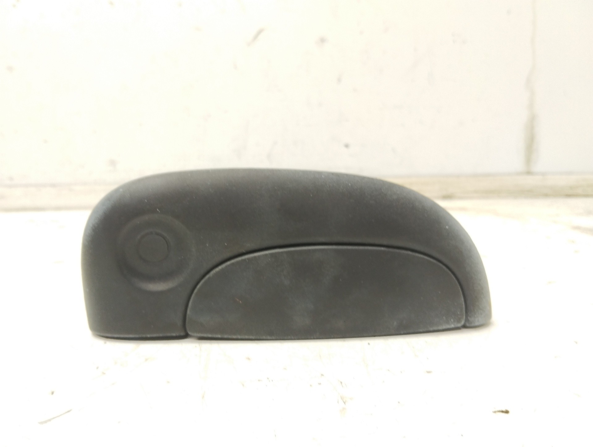Recambio de maneta exterior delantera derecha para renault kangoo (f/kc0) authentique 4x4 referencia OEM IAM 7700354479F  