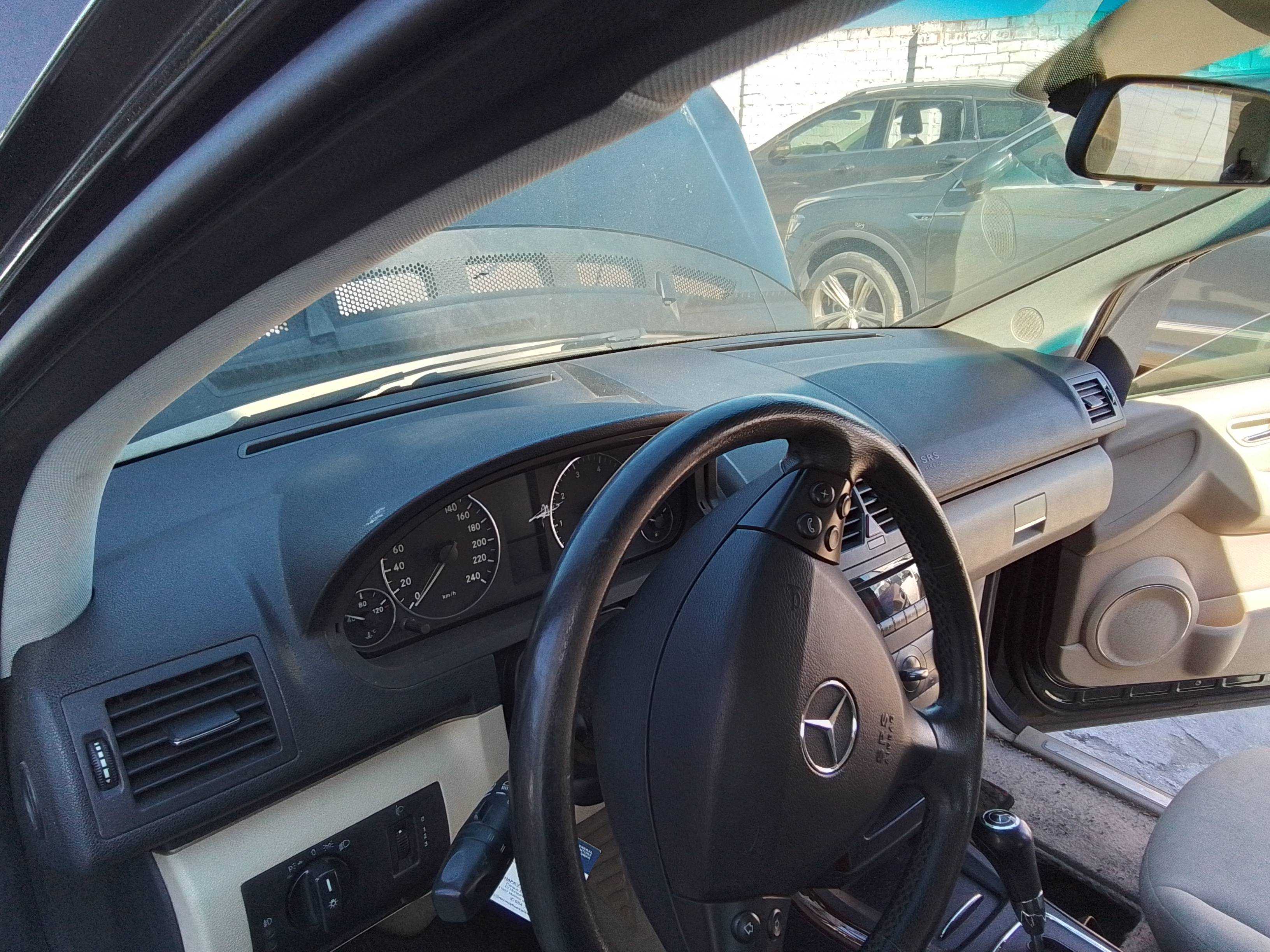 Recambio de salpicadero para mercedes-benz clase a (w169) a 150 a-edition (169.031) referencia OEM IAM   