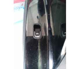 MANDO ELEVALUNAS DELANTERO DERECHO 9357G5400 