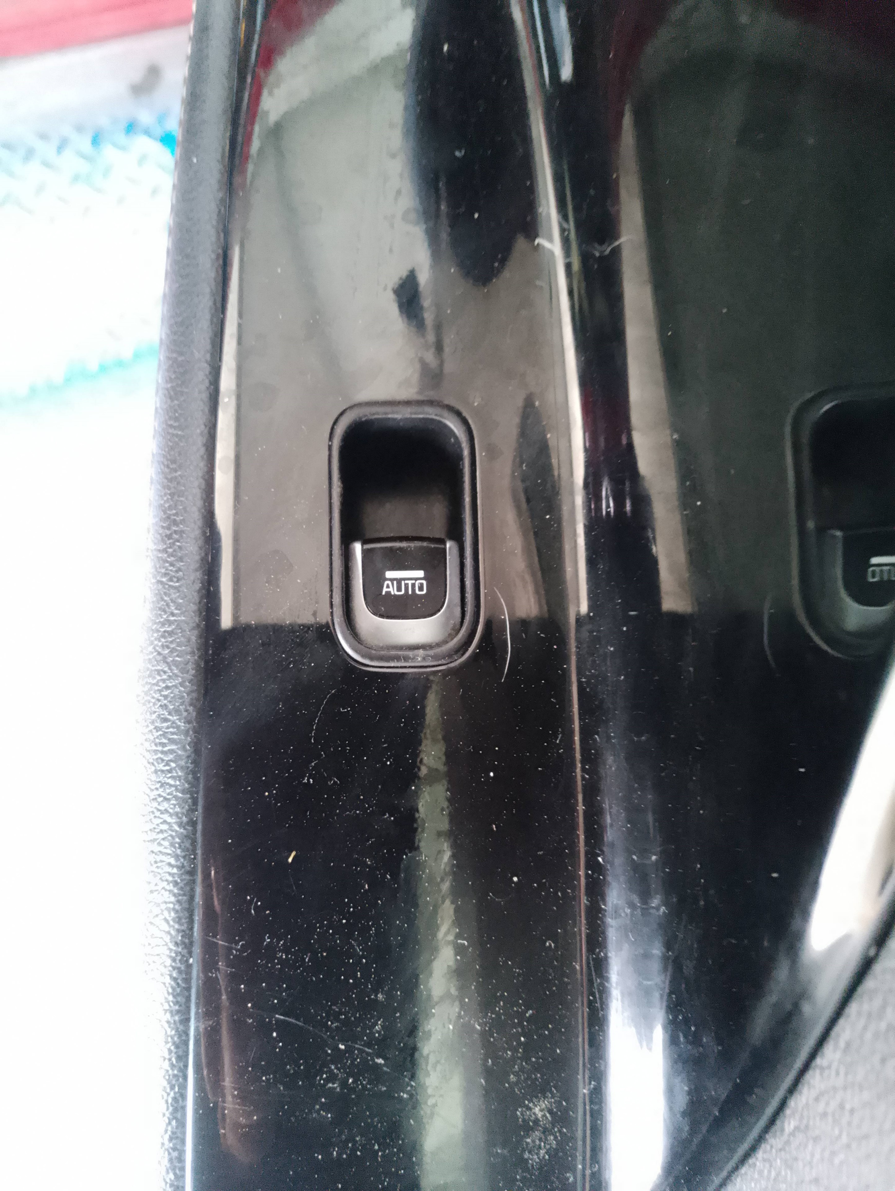 Recambio de mando elevalunas delantero derecho para kia niro e-niro concept referencia OEM IAM   