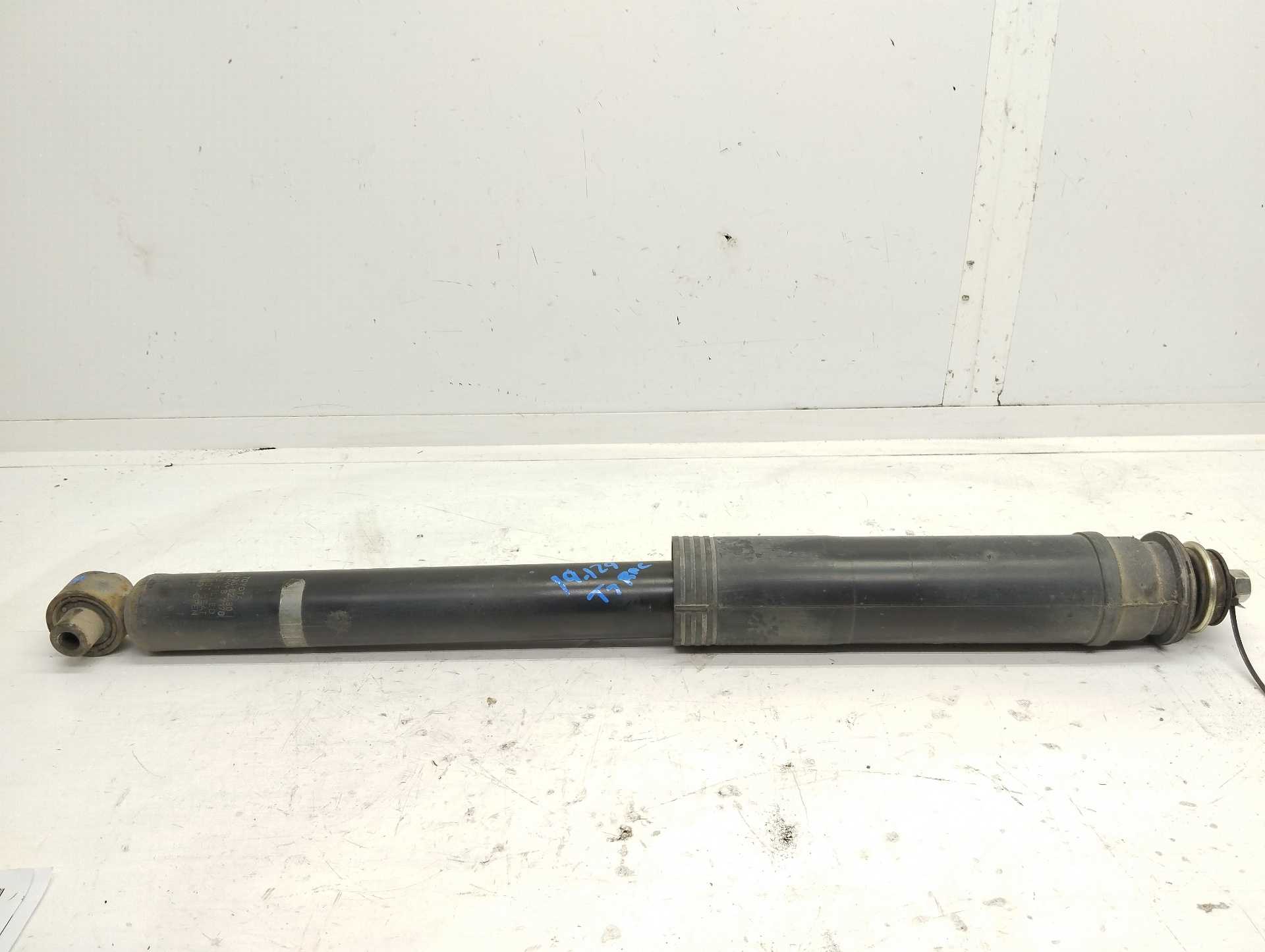 Recambio de amortiguador trasero izquierdo para toyota auris luna+ referencia OEM IAM 4853002490  