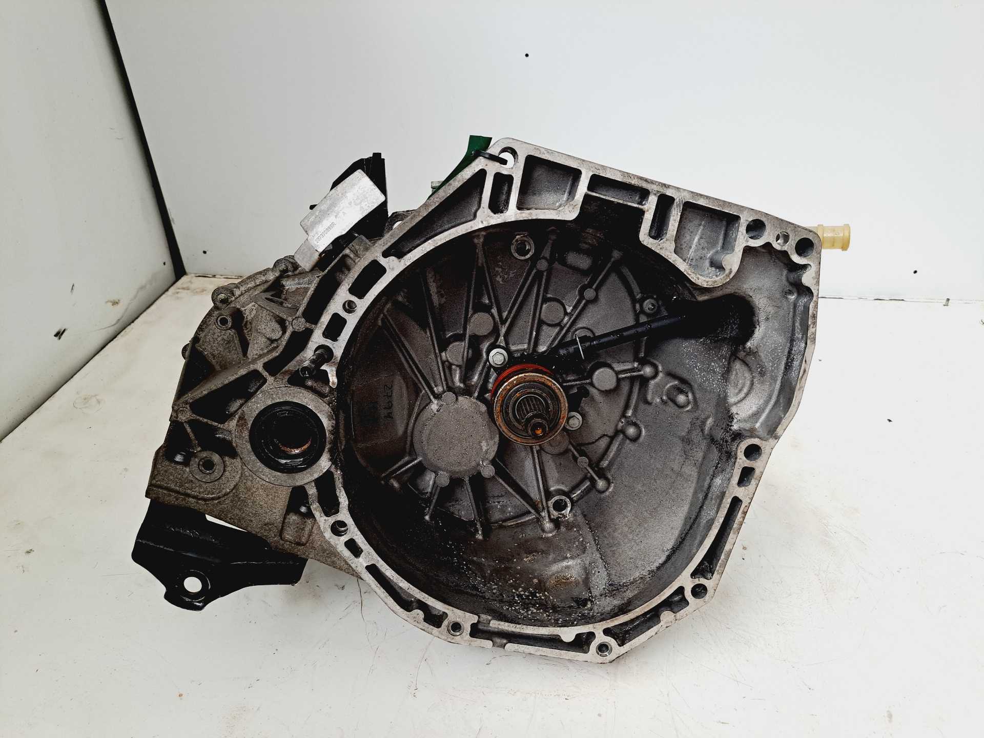 Recambio de caja cambios para renault clio iv zen referencia OEM IAM TL4095 320109176R 