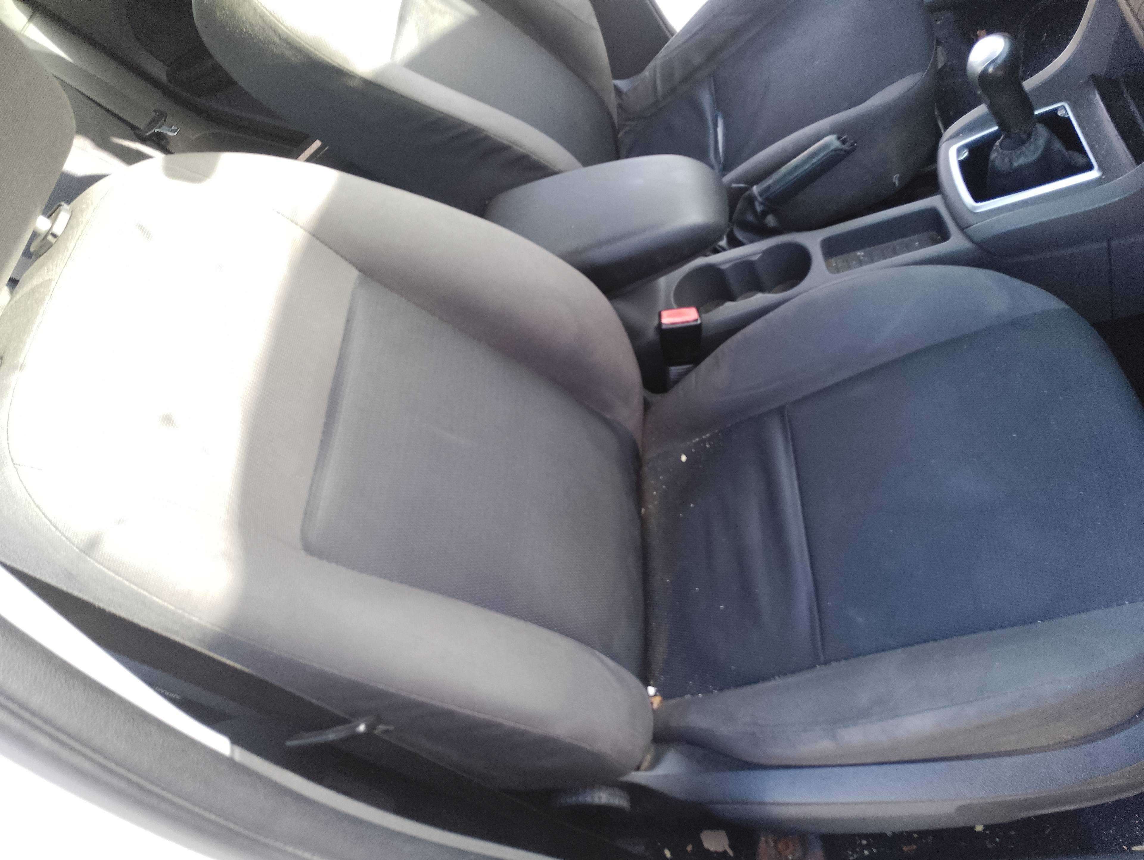 Recambio de asiento delantero derecho para ford focus berlina (cap) ambiente (d) referencia OEM IAM   