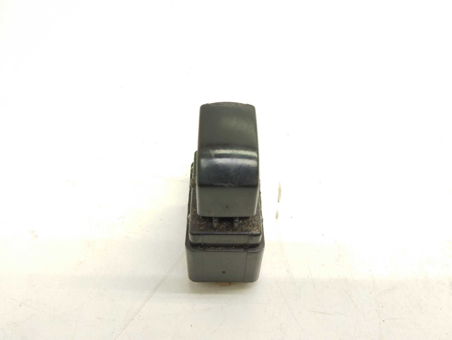 Recambio de mando elevalunas delantero izquierdo para chevrolet kalos 1.2 cat referencia OEM IAM   