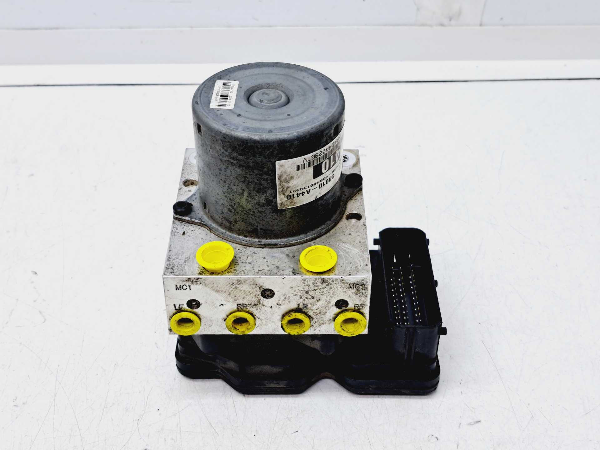 Recambio de abs para kia carens ( ) basic referencia OEM IAM 58910A4410 MANDO 