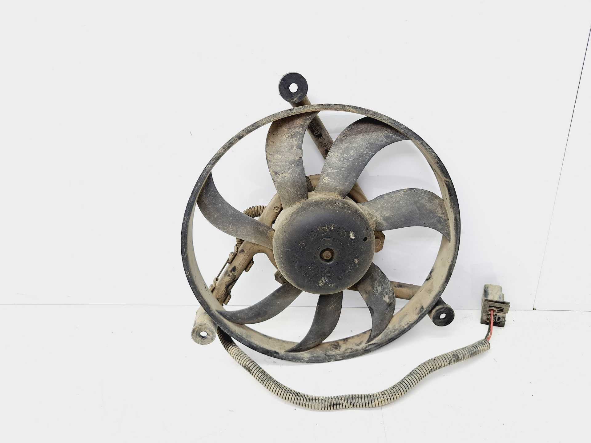Recambio de electroventilador radiador aire acondicionado para skoda octavia berlina (1u2) 1.9 tdi referencia OEM IAM 1J0121206D
