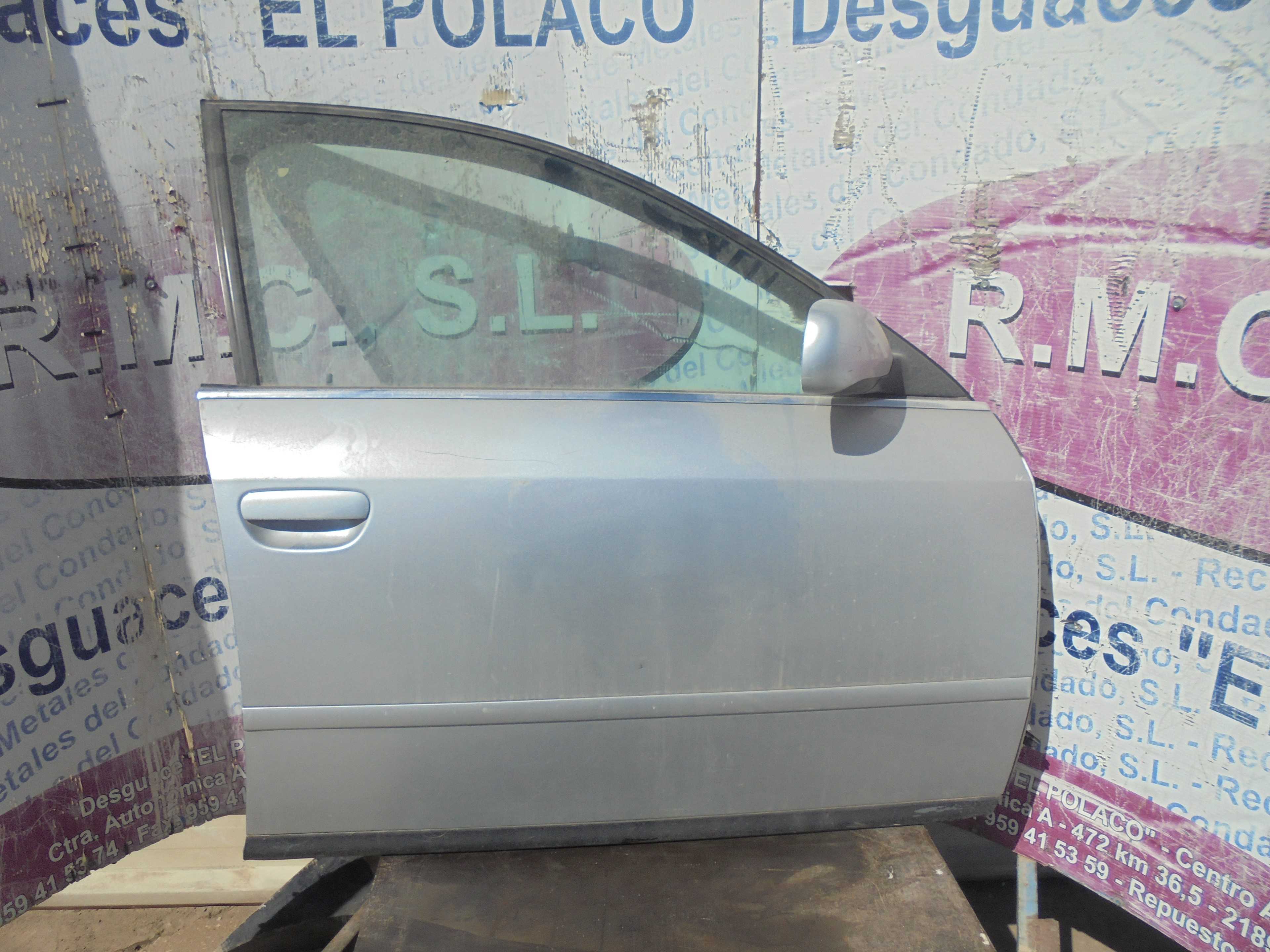 Recambio de puerta delantera derecha para audi a6 berlina (4b2) 2.4 (121kw) referencia OEM IAM   