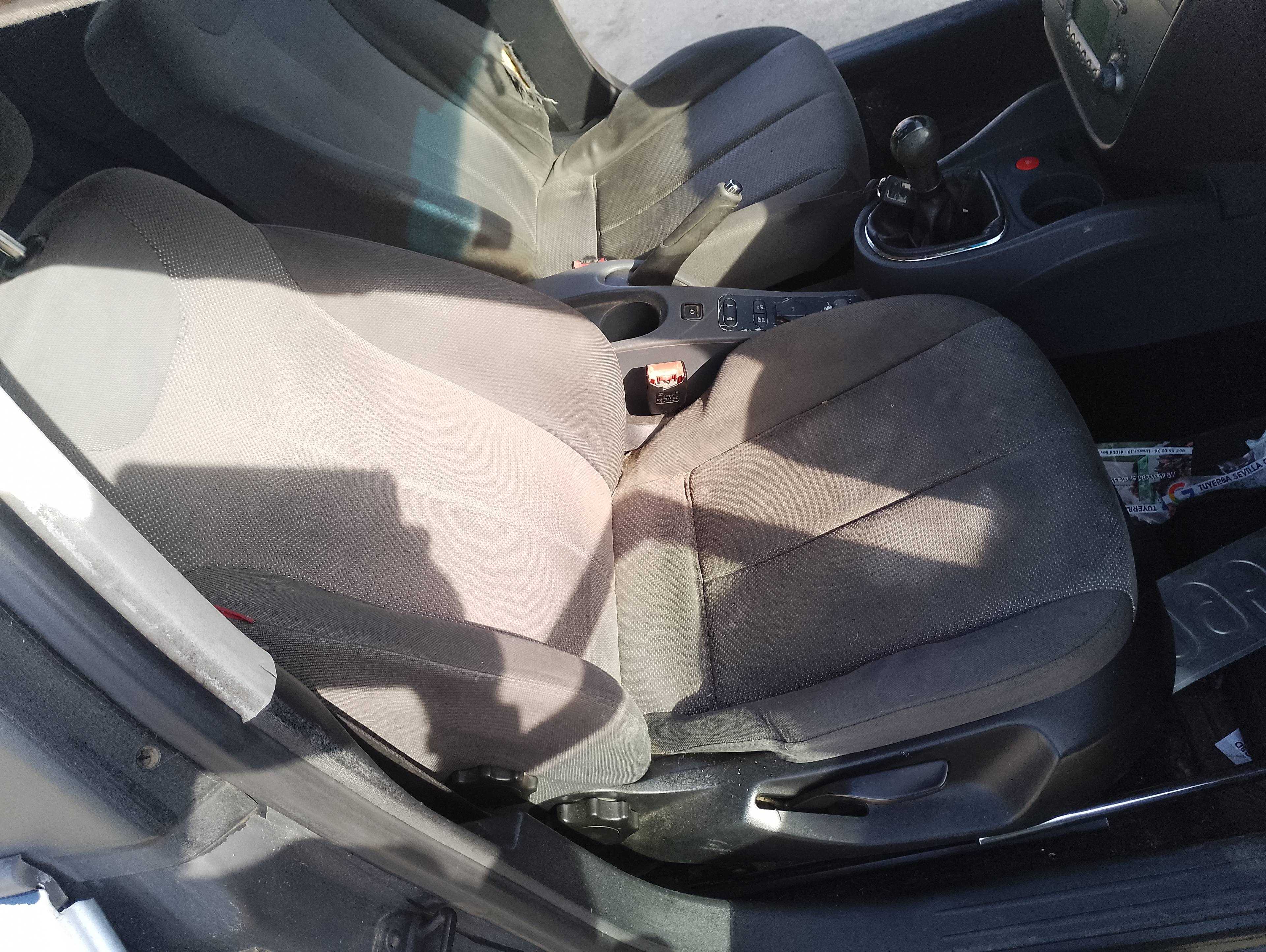 Recambio de asiento delantero derecho para seat leon (1p1) comfort limited referencia OEM IAM   